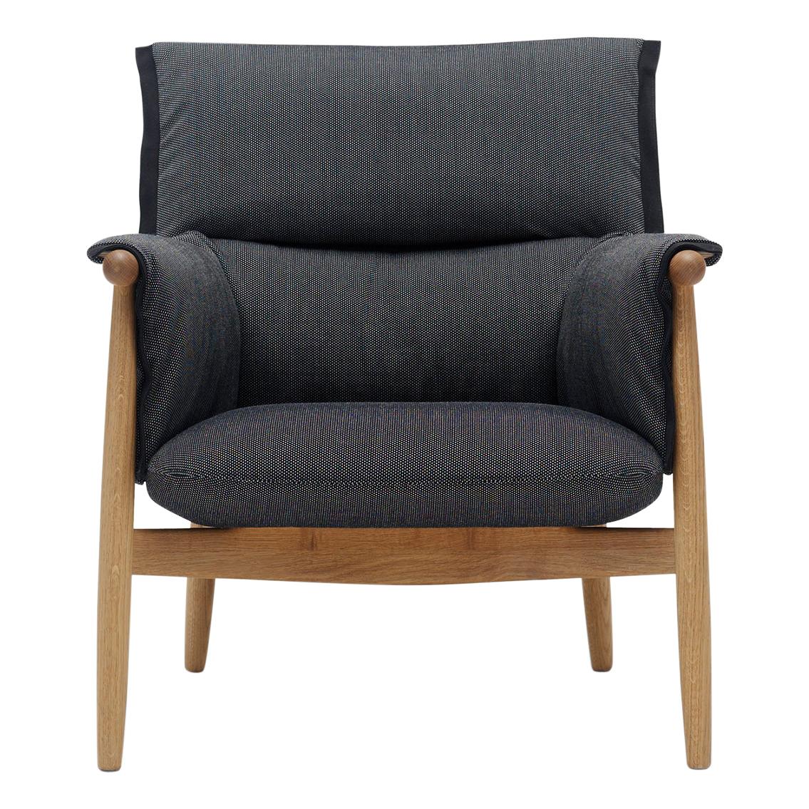 Eoos E015 Embrace Lounge Chair