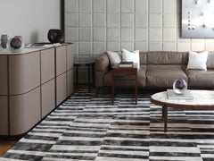 Eos Kleiner C-Tisch aus Nussbaumholz von Chi Wing Lo