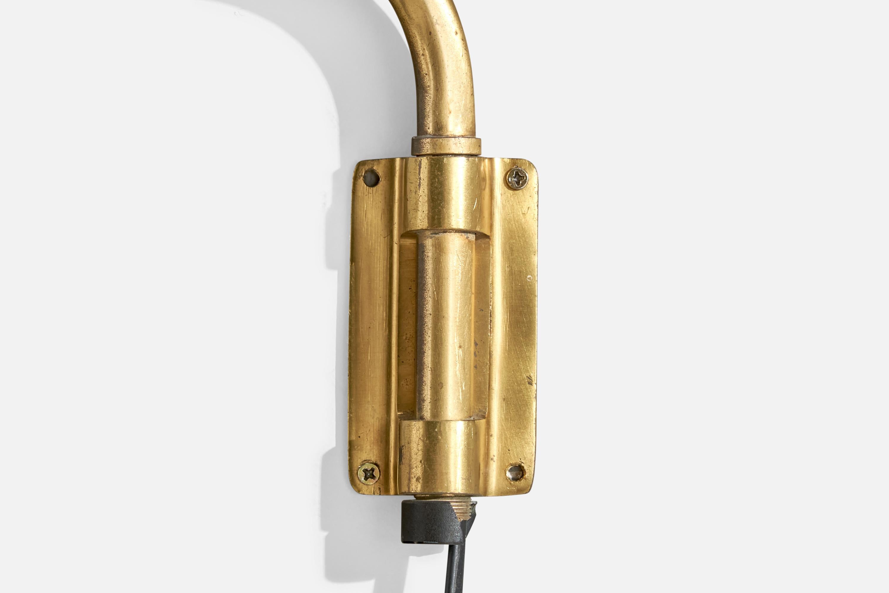Laiton Applique EOS, laiton, rotin, Suède, années 1940 en vente