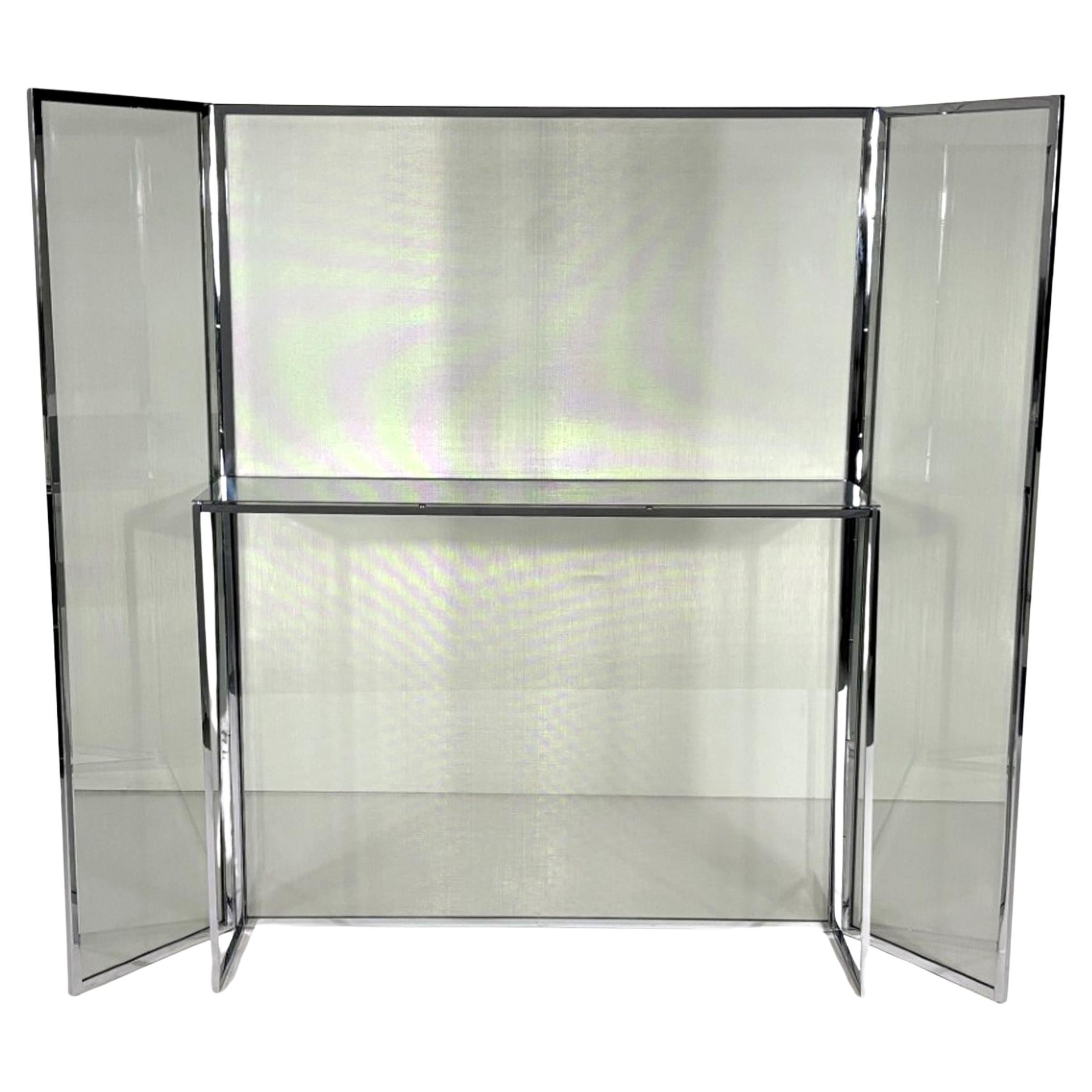 Eos Wind Screen Console by Antonio Citterio en vente