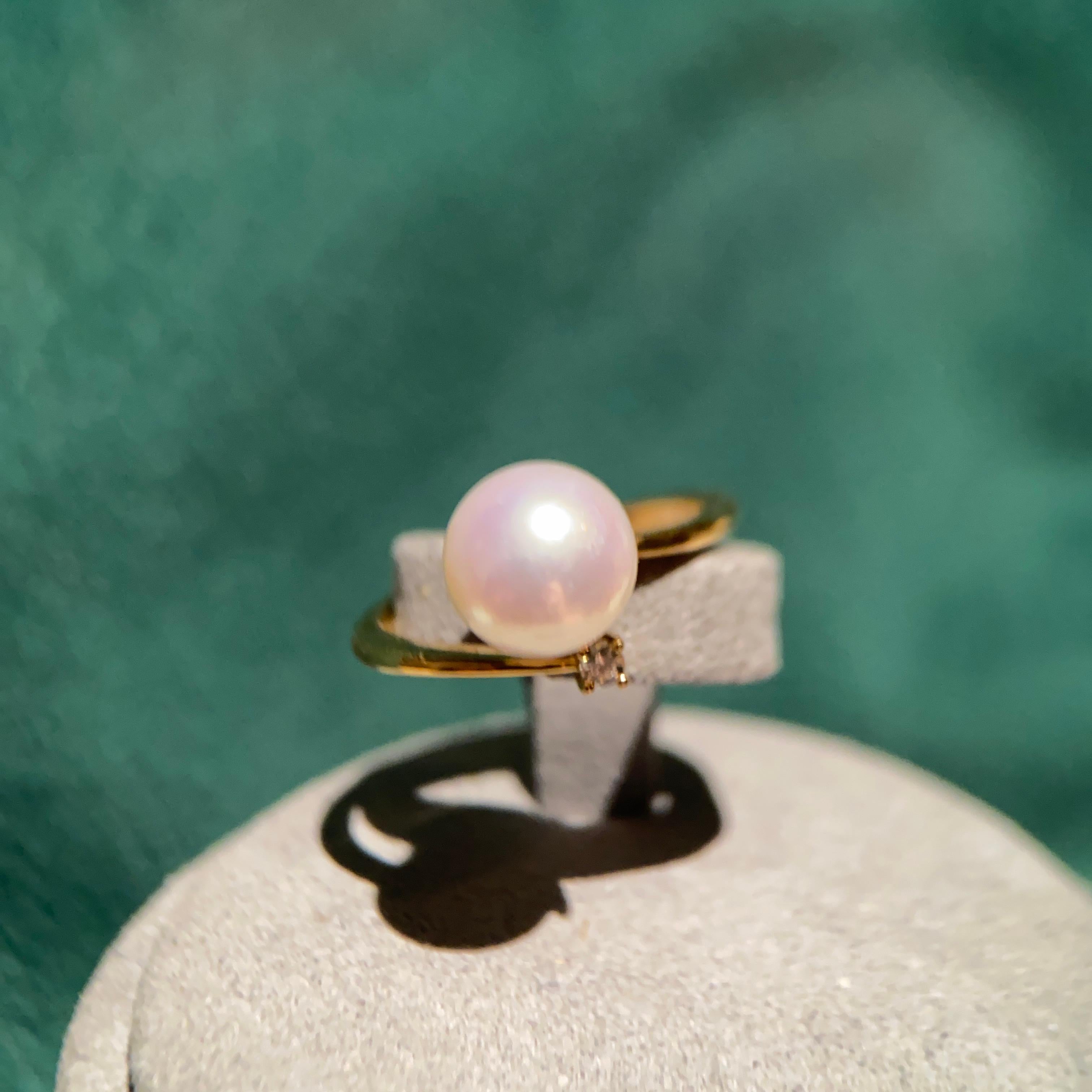 Eostre Akoya Pearl and Diamond Yellow Gold Ring  In New Condition For Sale In Melbourne, AU