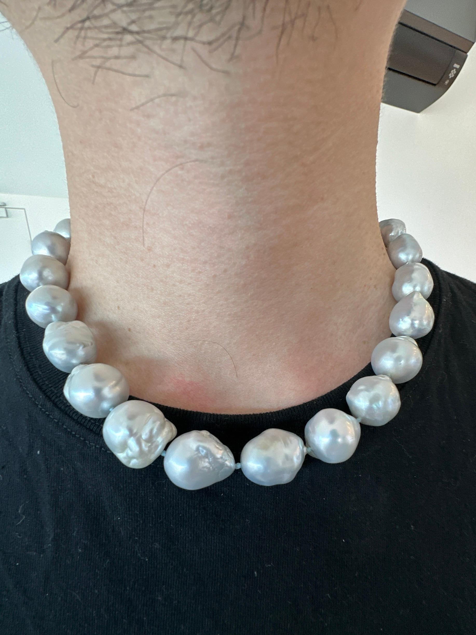Strand de perles baroques des mers du Sud d'Australie Neuf - En vente à Melbourne, AU