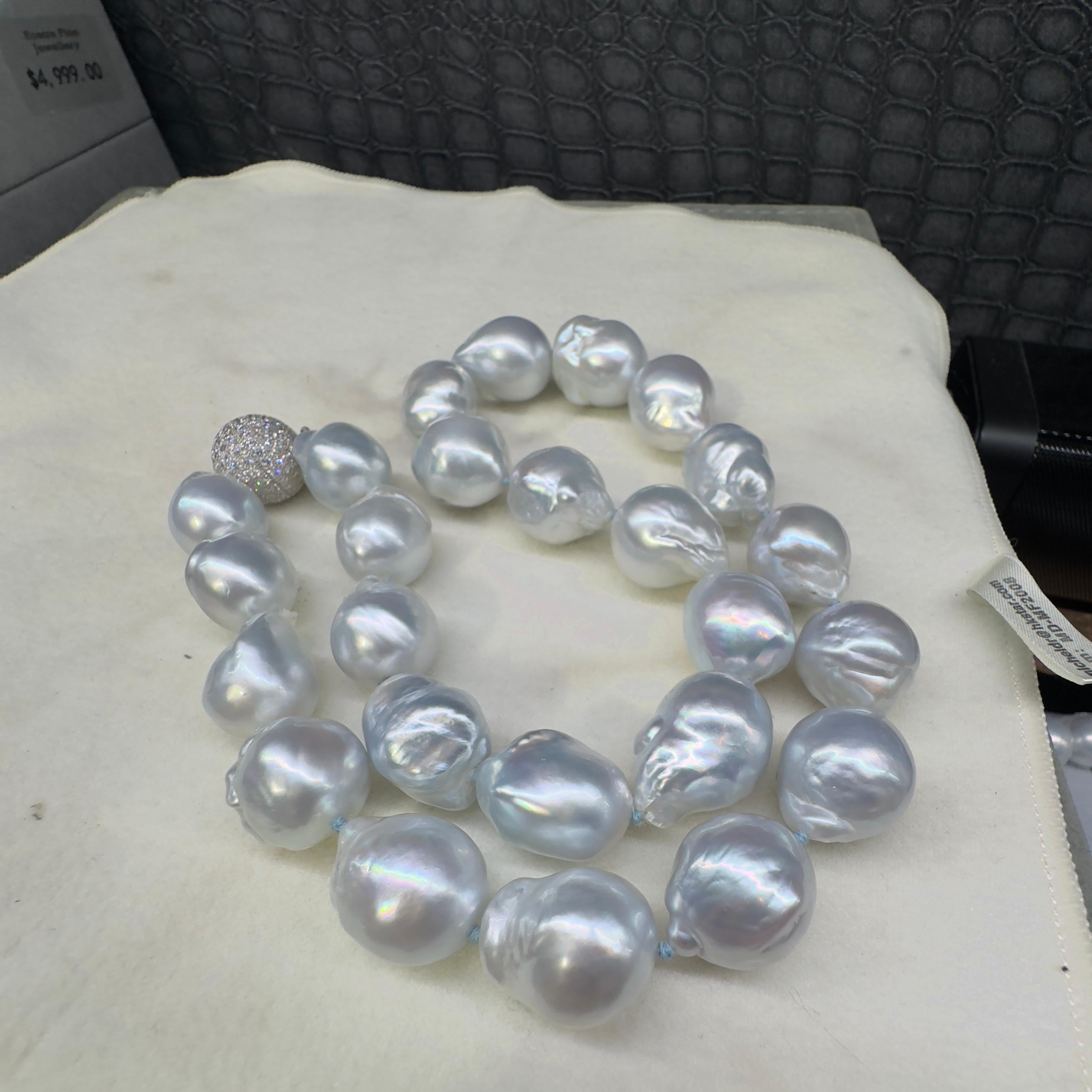 Strand de perles baroques des mers du Sud d'Australie en vente 1
