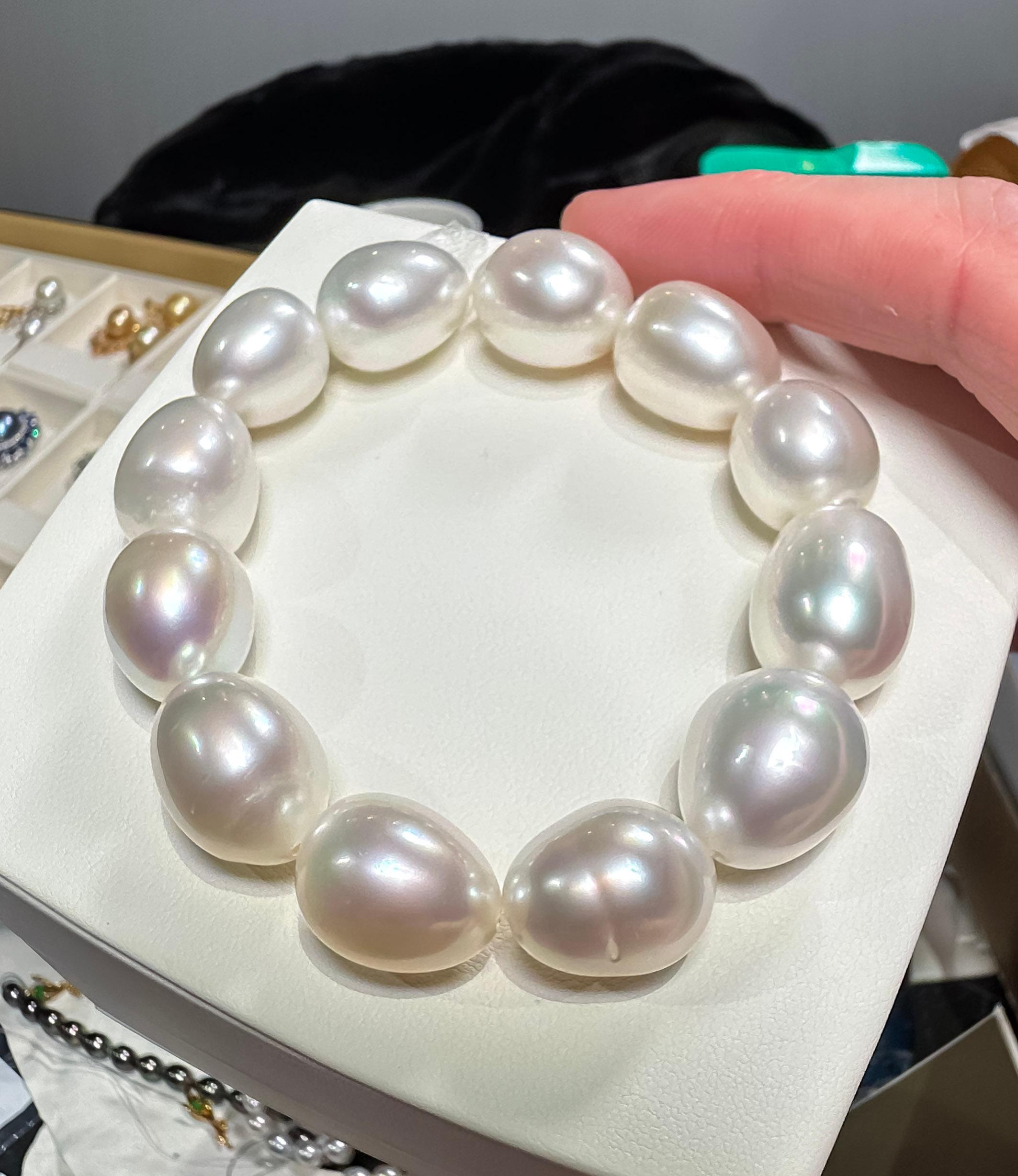 Contemporary Eostre Australian South Sea oval Pearl Bracelet For Sale