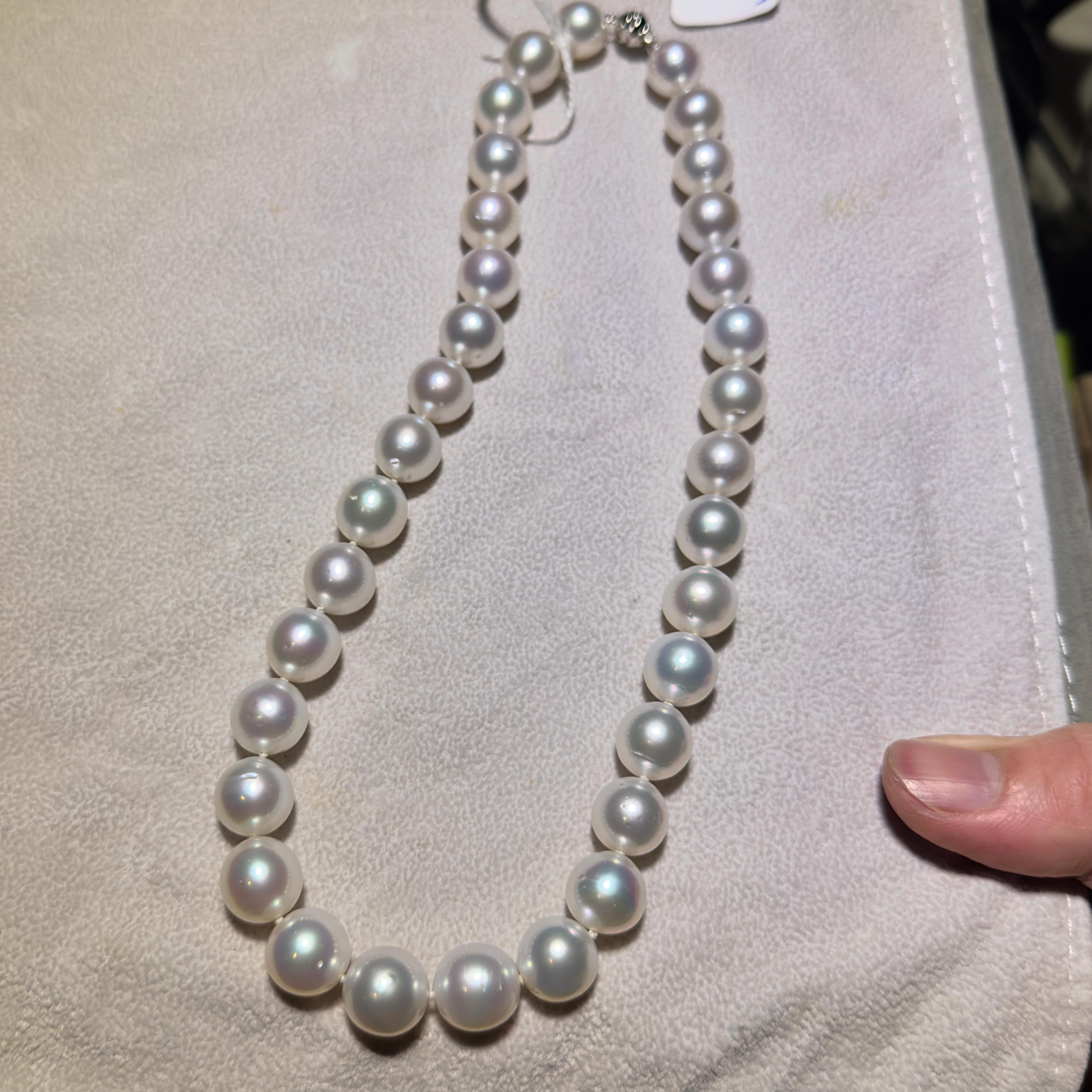 Bead Eostre Australian South Sea  Pearl Strand Necklace For Sale