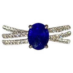 Eostre Blue Sapphire and Diamond Ring in 18k white Gold