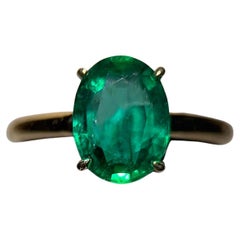 Eostre Emerald  Ring in Yellow Gold