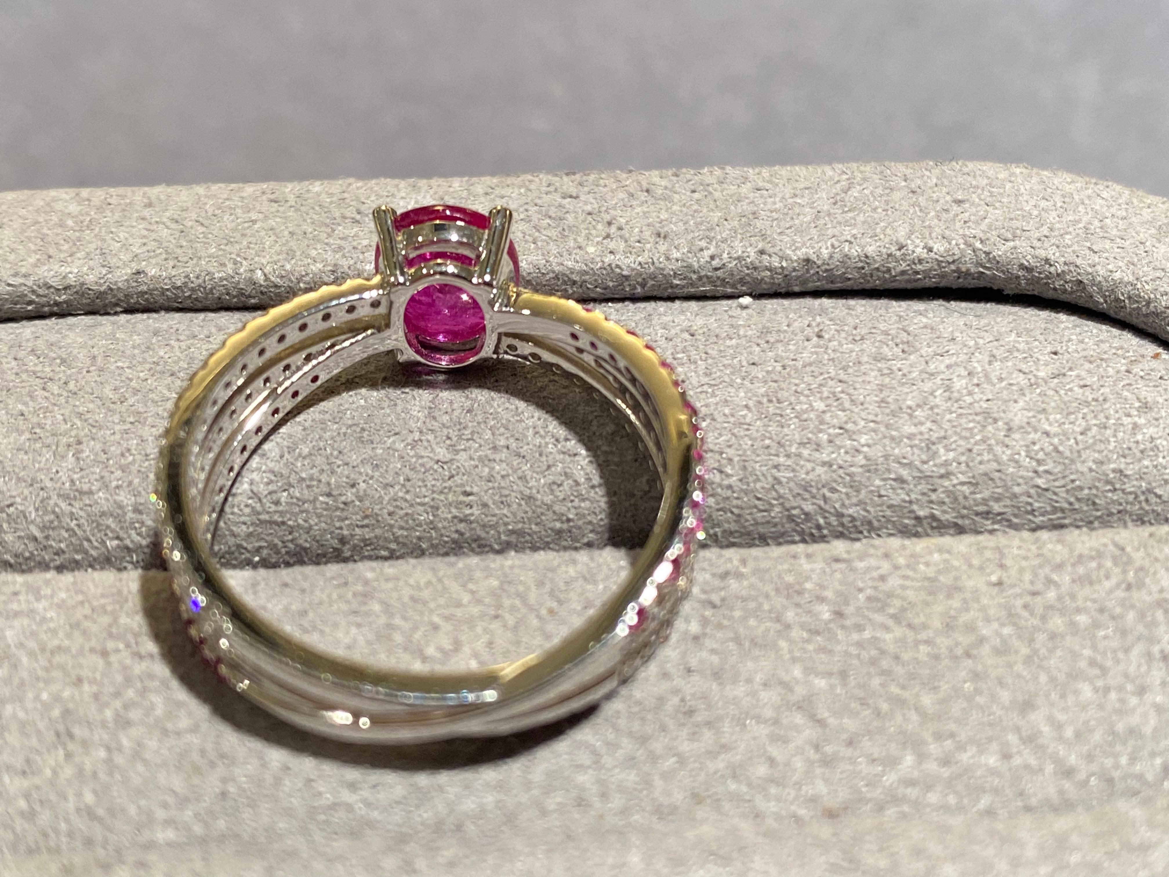 Eostre Purplish Pink Sapphire and Diamond Ring in 18k White Gold In New Condition For Sale In Melbourne, AU