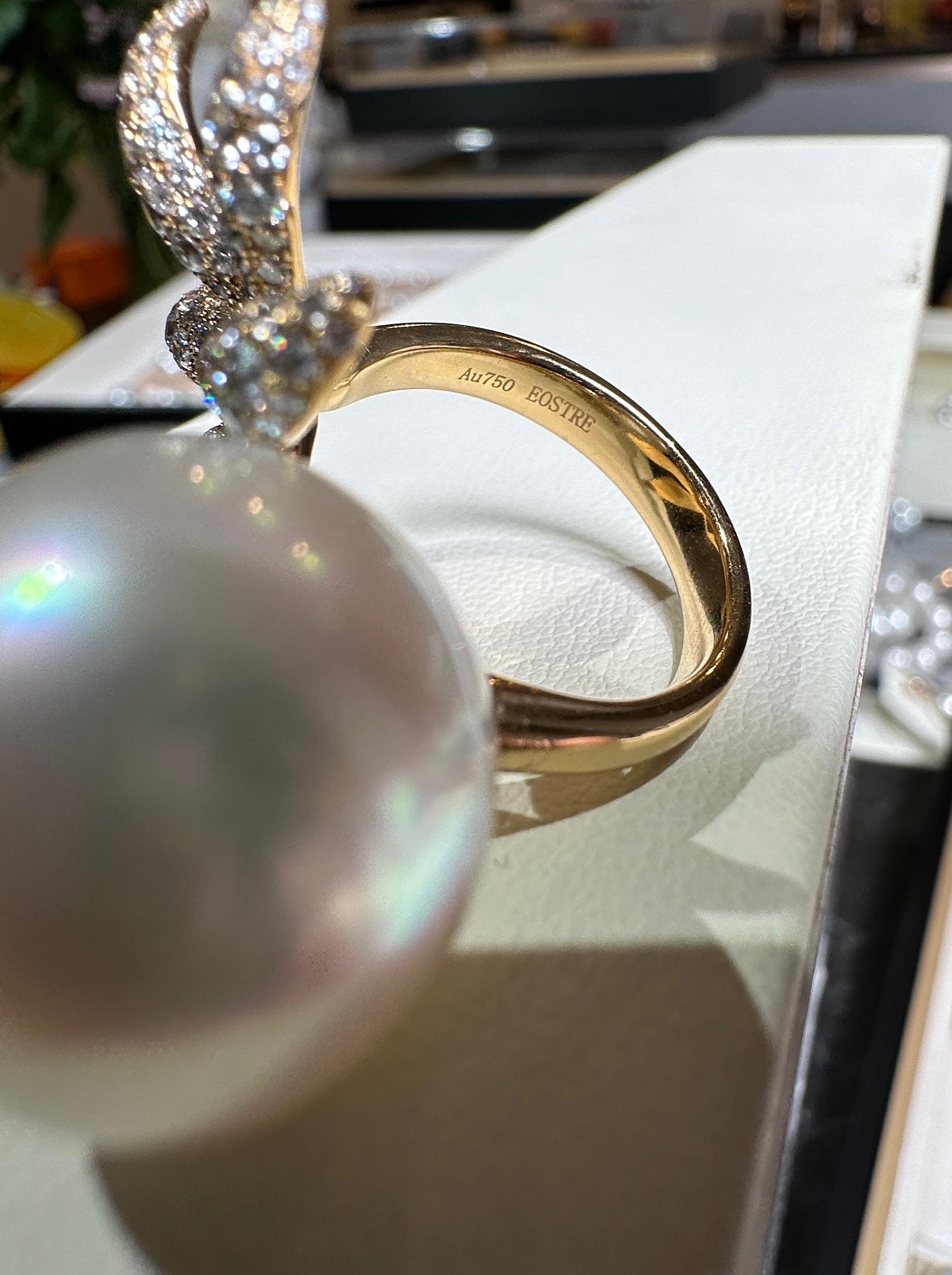 Contemporary Eostre South Sea Pearl and Diamond Ring in yellow Gold For Sale