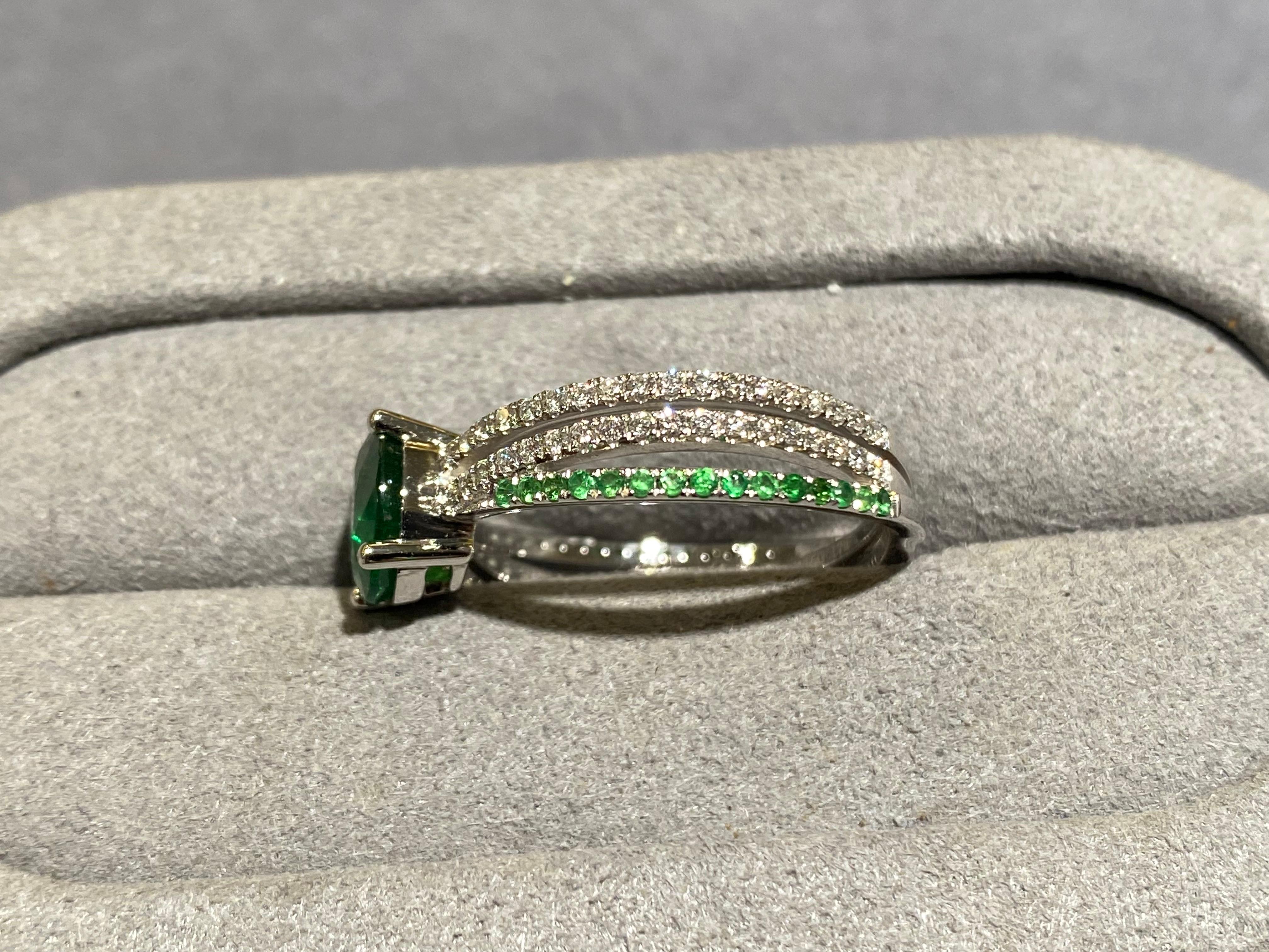 Eostre Tsavorite and Diamond Ring in 18k White Gold In New Condition For Sale In Melbourne, AU