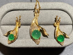 Eostre Type A Green Jadeite and Diamond Pendant Earring Set in 18k Yellow Gold