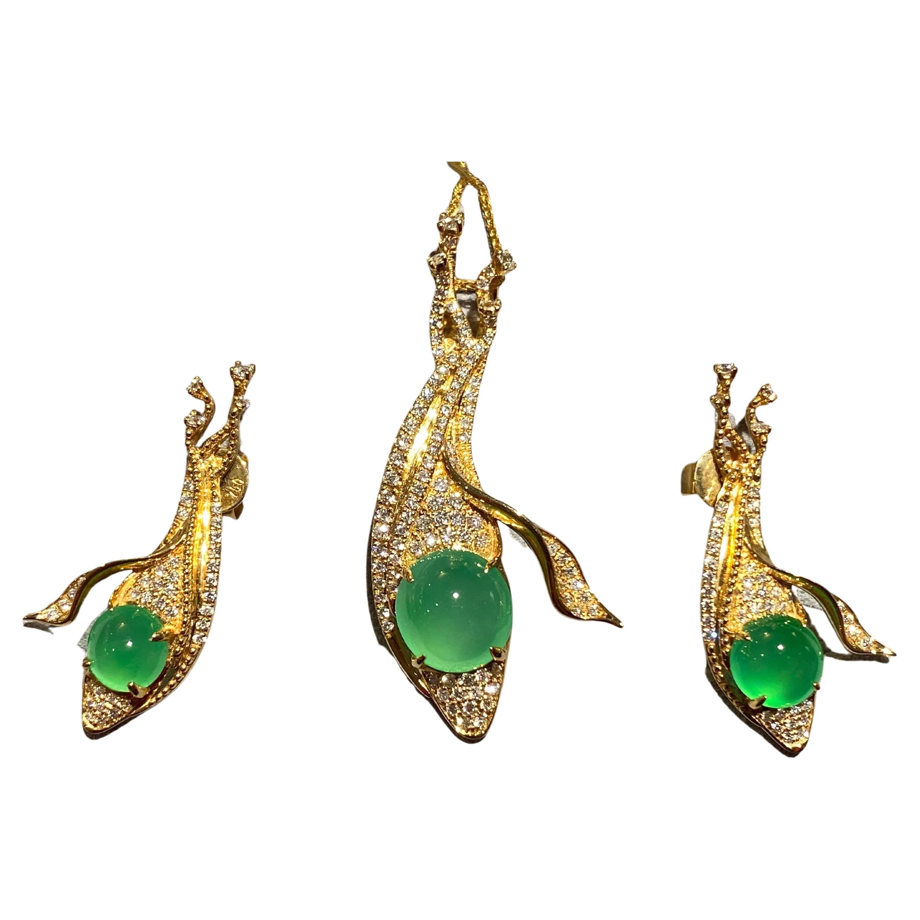 Eostre Type A Green Jadeite and Diamond Pendant Earring Set in 18k Yellow Gold For Sale