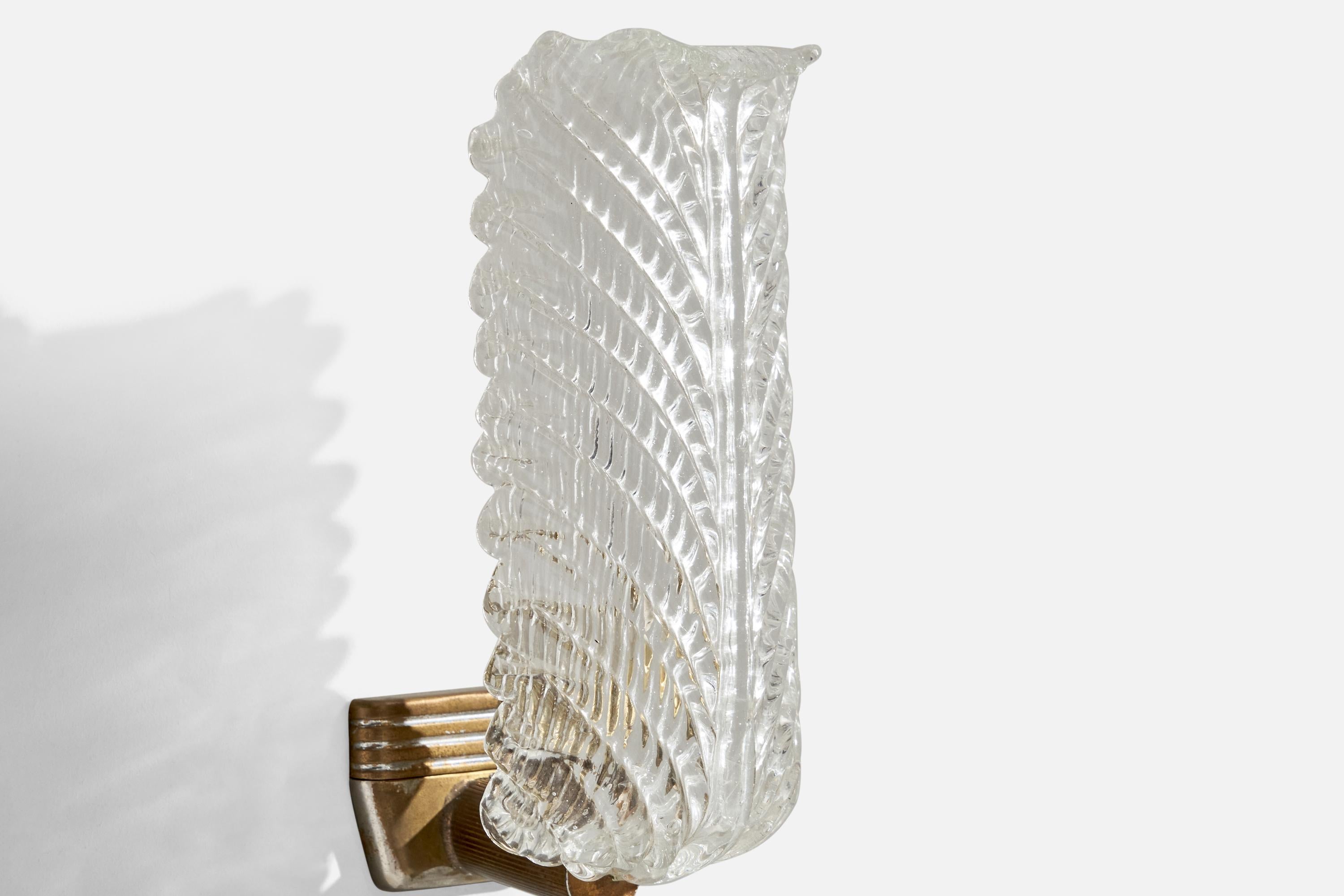 EP Milano, Wall Light, Brass, Metal, Glass, Italy, 1940s For Sale 1