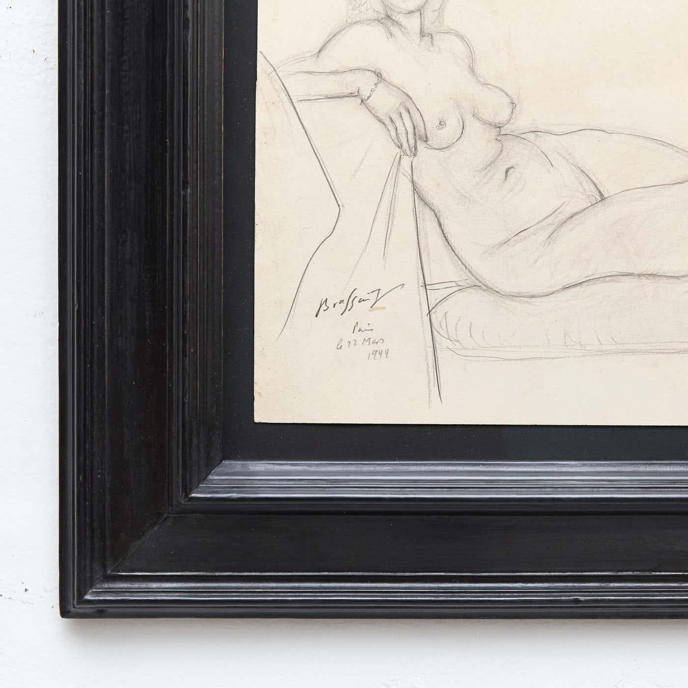 Ephemeral Beauty: Brassaï's Rare Nude Pencil Drawing, 1944 For Sale 4