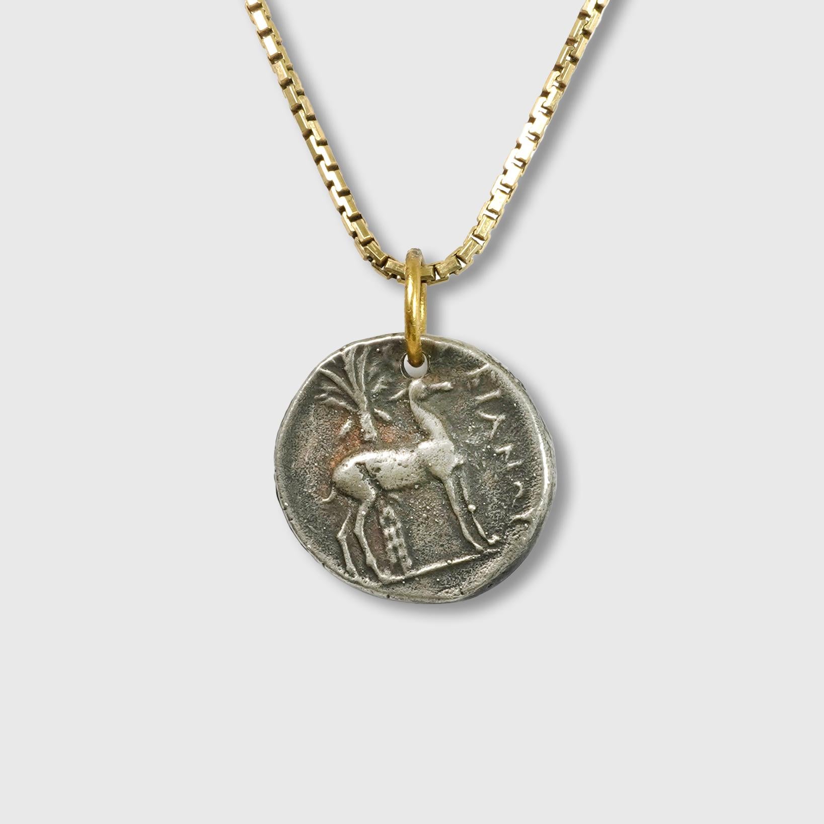 Ephèse, reine des abeilles, drachme tétra, pendentif en forme de pièce de monnaie ancienne (Replica), 24kt Gol en vente 1