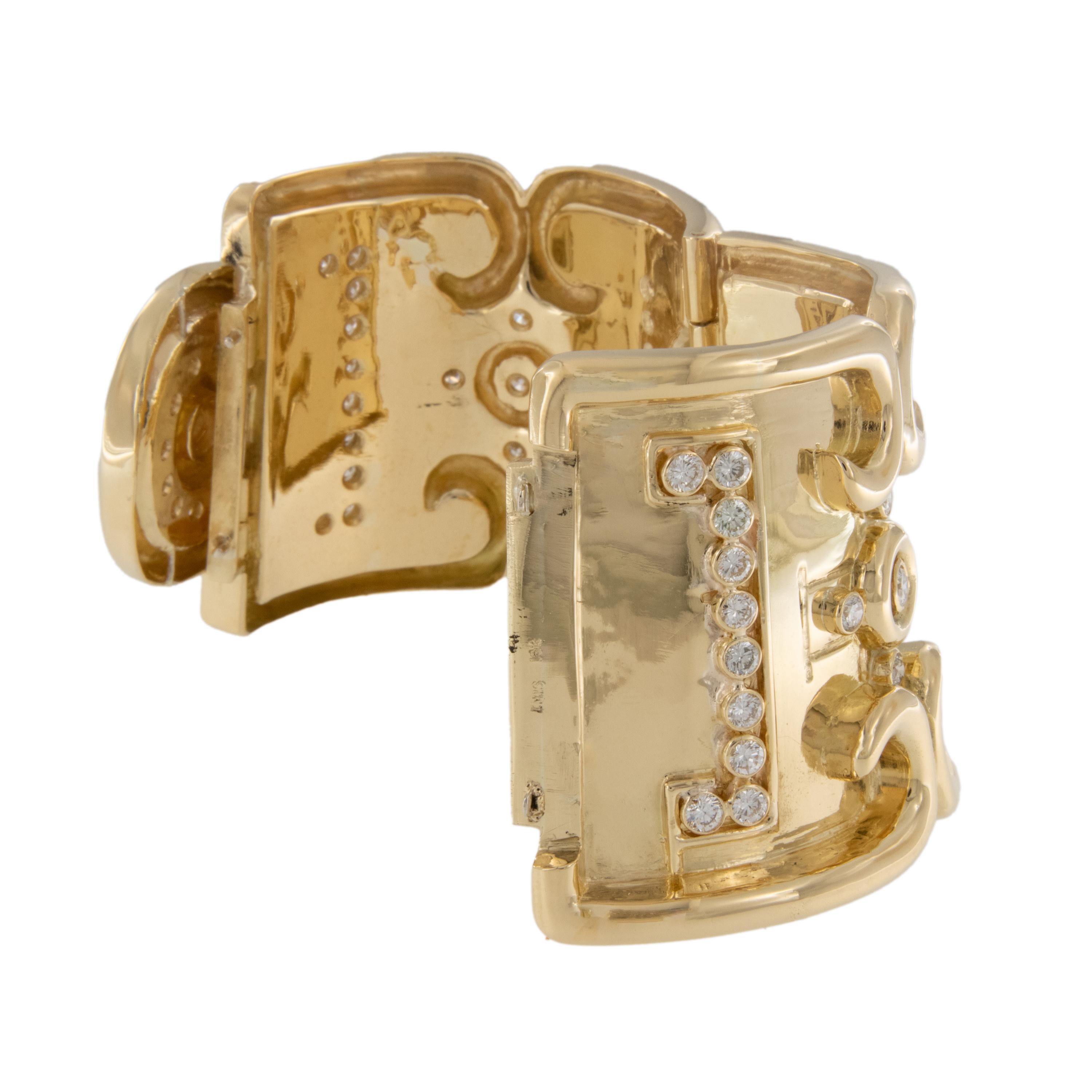 ¡Épico! ¡241 Gramos de 18 Kilates! Brazalete ancho con diamantes de 9,50 qt by Emis Beros en Bueno estado para la venta en Troy, MI