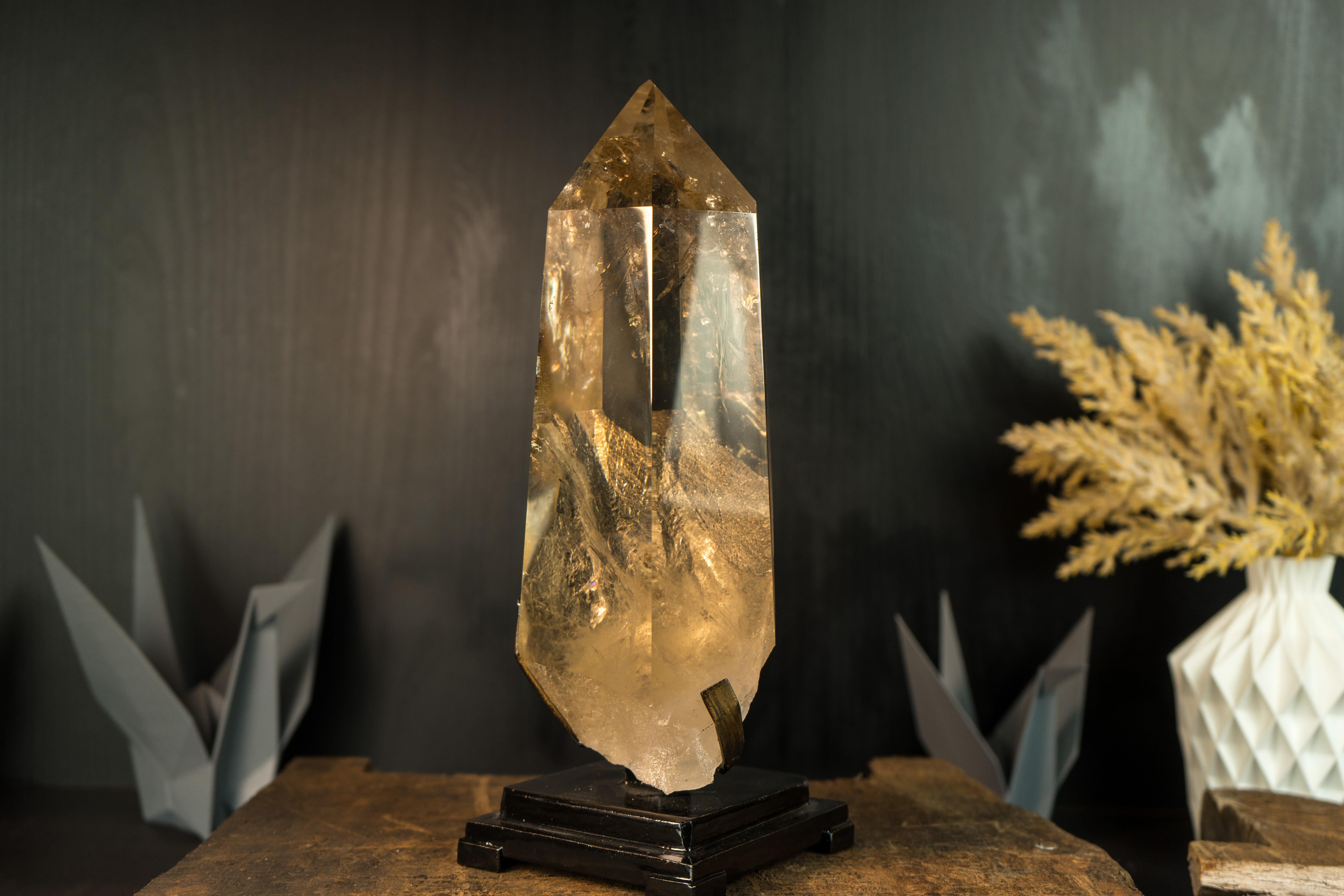 Epic Raw Water Clear Citrine Quartz Point, AAA Honey Yellow Citrine, Large In New Condition In Ametista Do Sul, BR