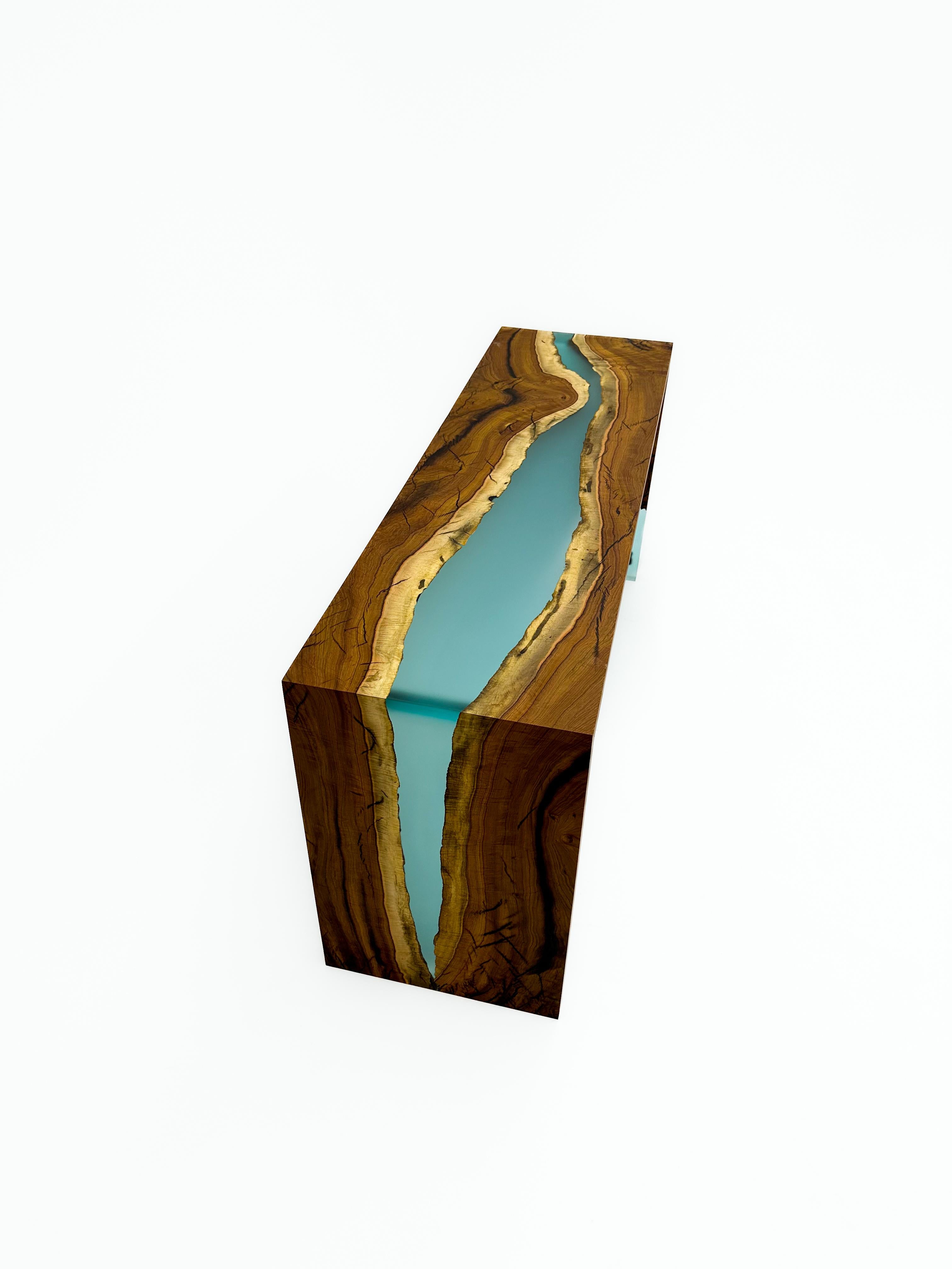 Epoxidharz-Wasserfall Custom Konsolentisch aus Holz im Zustand „Neu“ im Angebot in İnegöl, TR