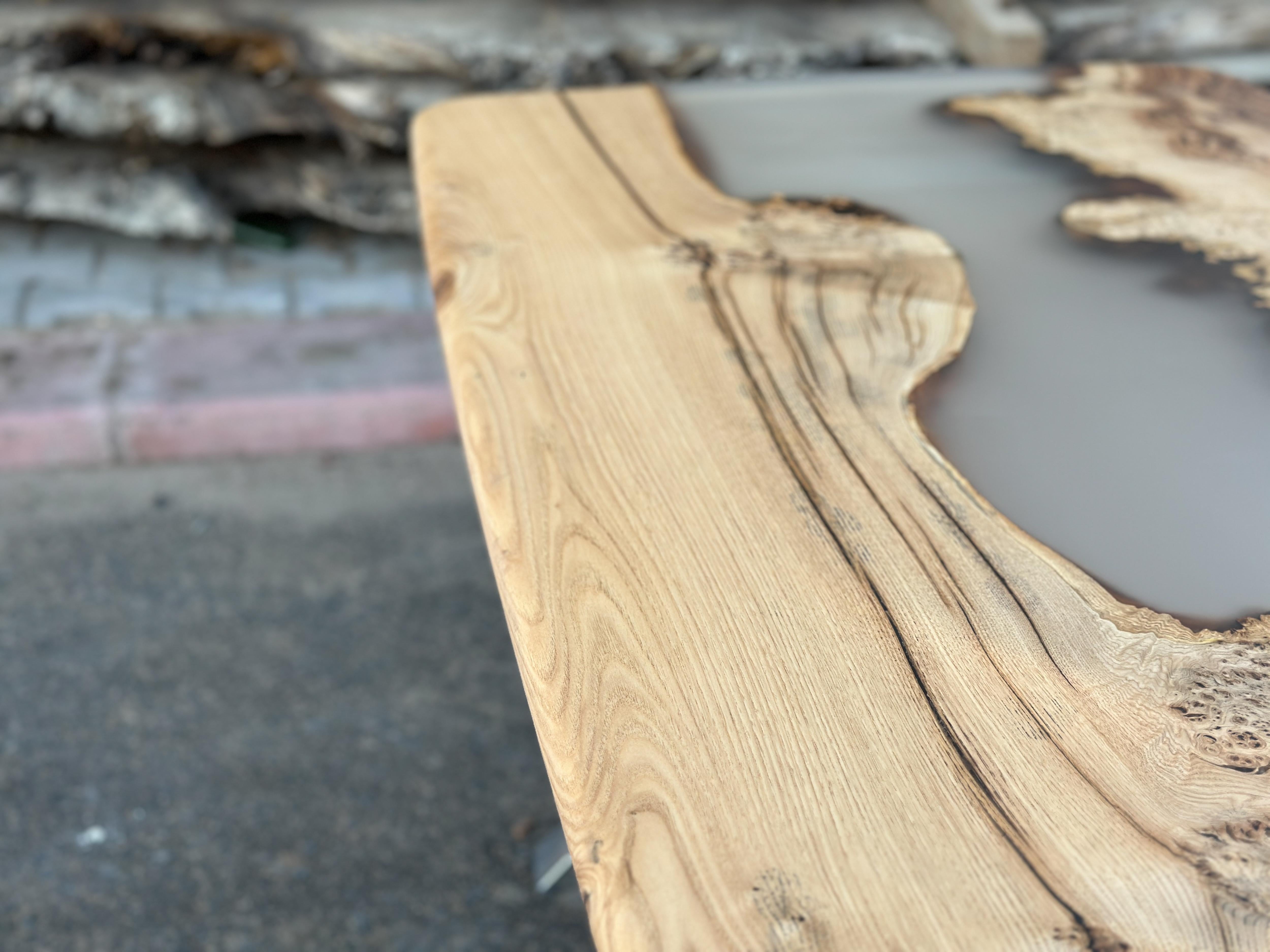 Aluminium Table en bois époxy - Table moderne sur mesure en résine à bord vif - Table de cuisine sur mesure en vente