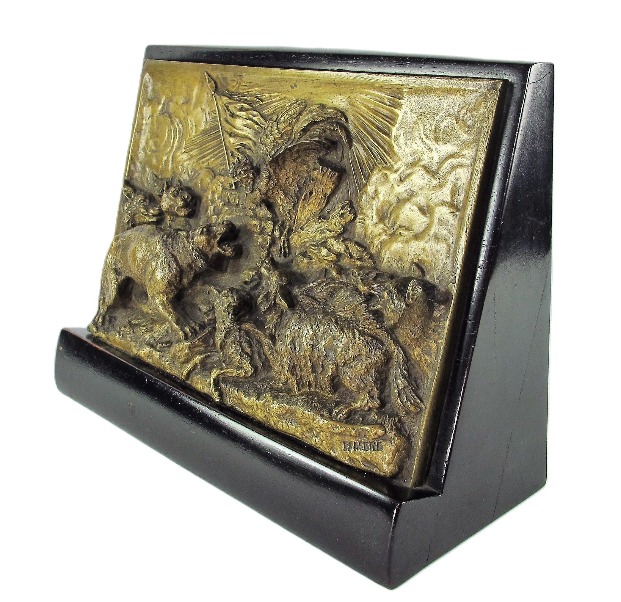 Rarissime bronze de Pierre-Jules Mêne (1810-1879) représentant un sujet allégorique sur la défense de Mazagran, un exemple actuellement identifié. Sculpture en bas relief, transposition animalière symbolique qui évoque la bataille de Mazagran, qui