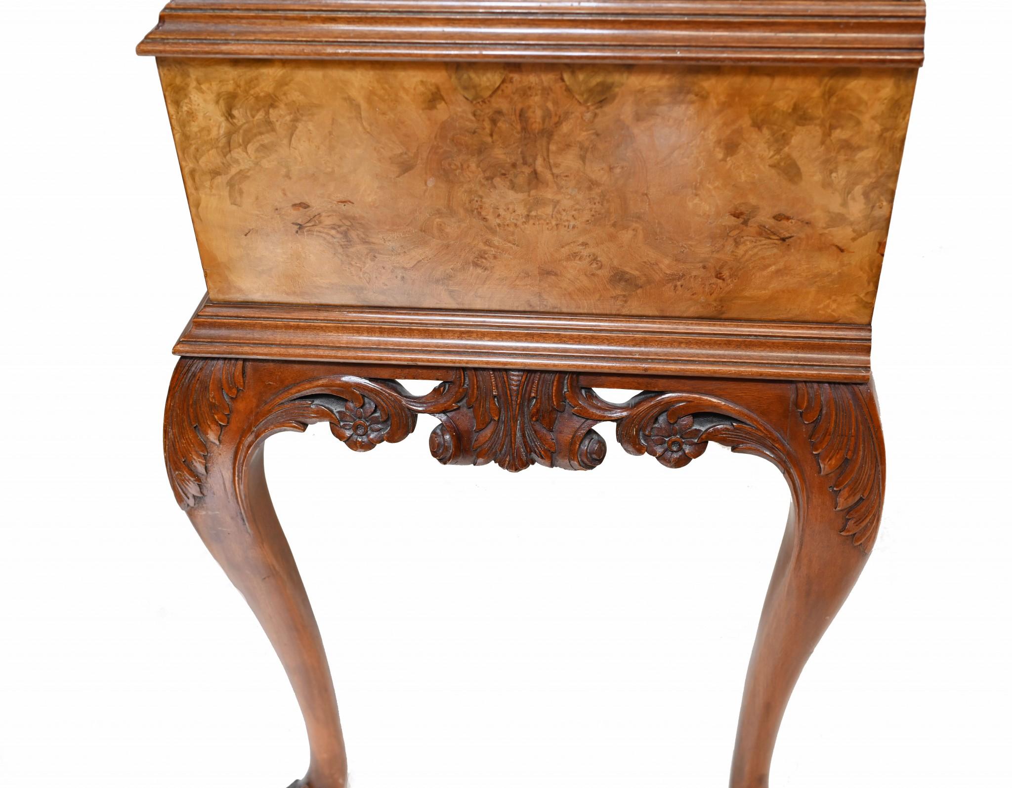 Art déco Epstein Deco Cocktail Cabinet Drinks Chest Walnut 1930 en vente