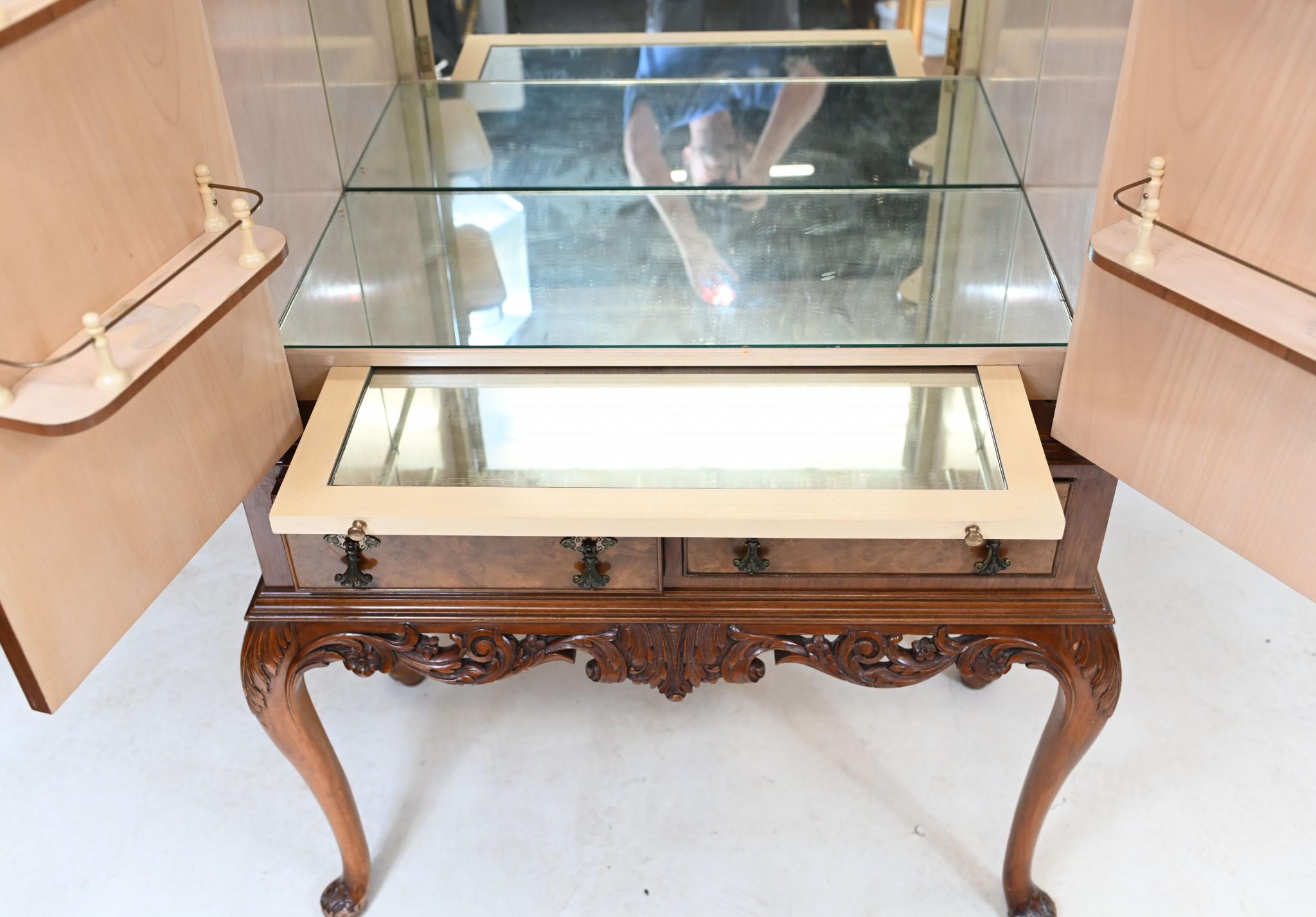 Epstein Deco Cocktail Cabinet Drinks Chest Walnut 1930 en vente 2