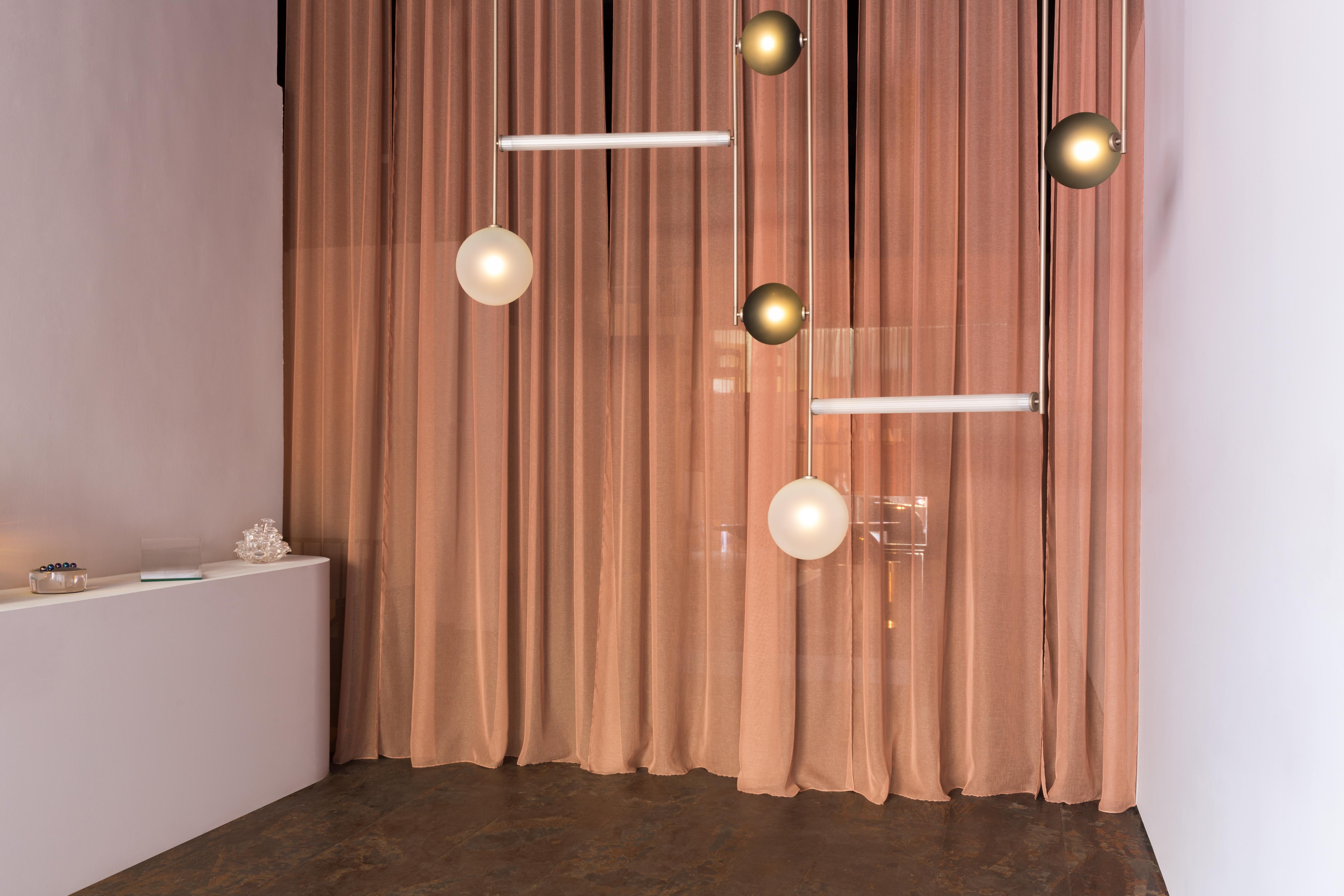 Lampe à suspension linéaire 5 pièces Equalizer de Ladies & Gentlemen Studio Neuf - En vente à Geneve, CH