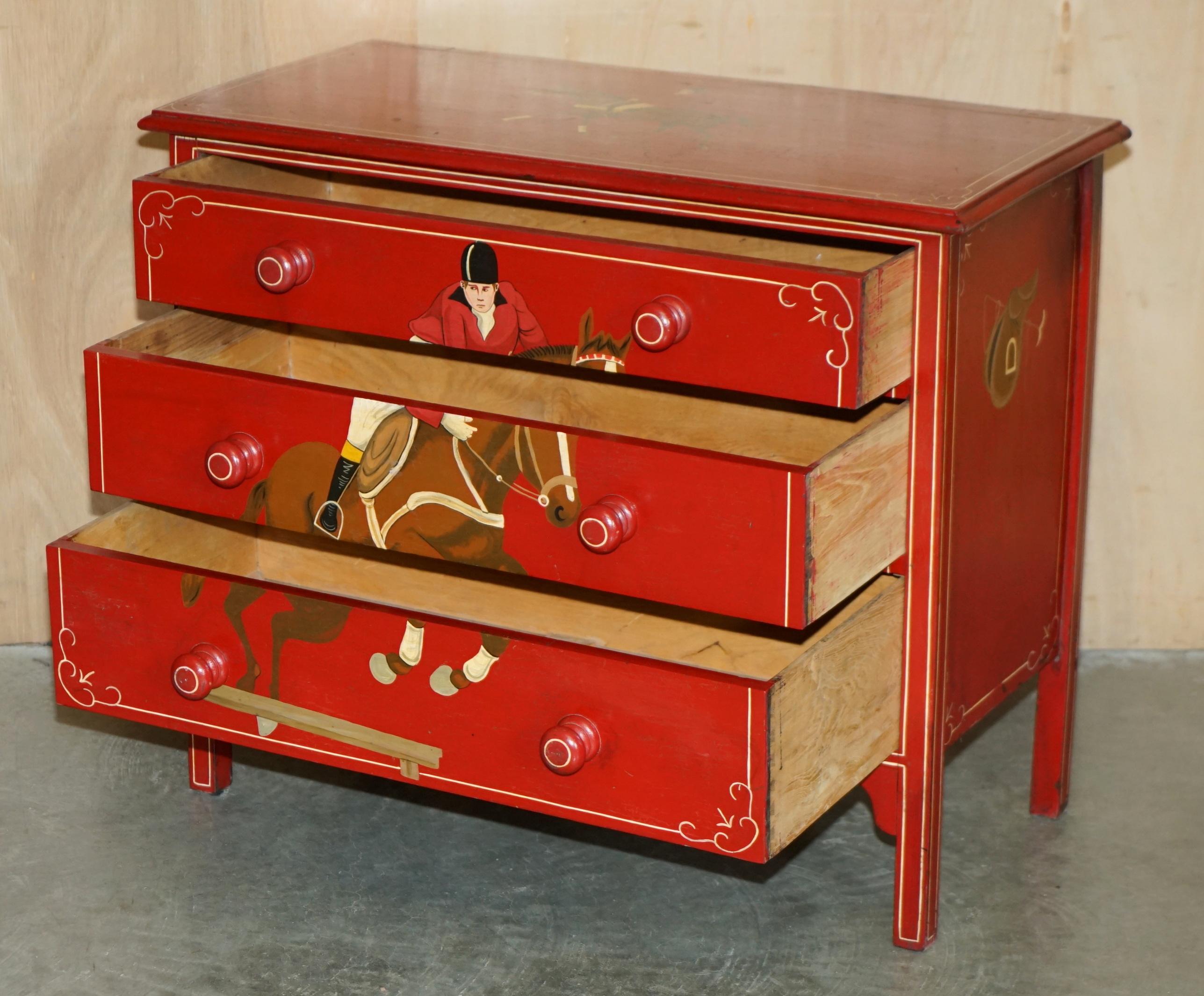 EQUESTRIAN ANTIQUE VICTORIAN PINE HAND PAINTED HORSE & JOCKEY CHEST OF DRAWERs For Sale 5