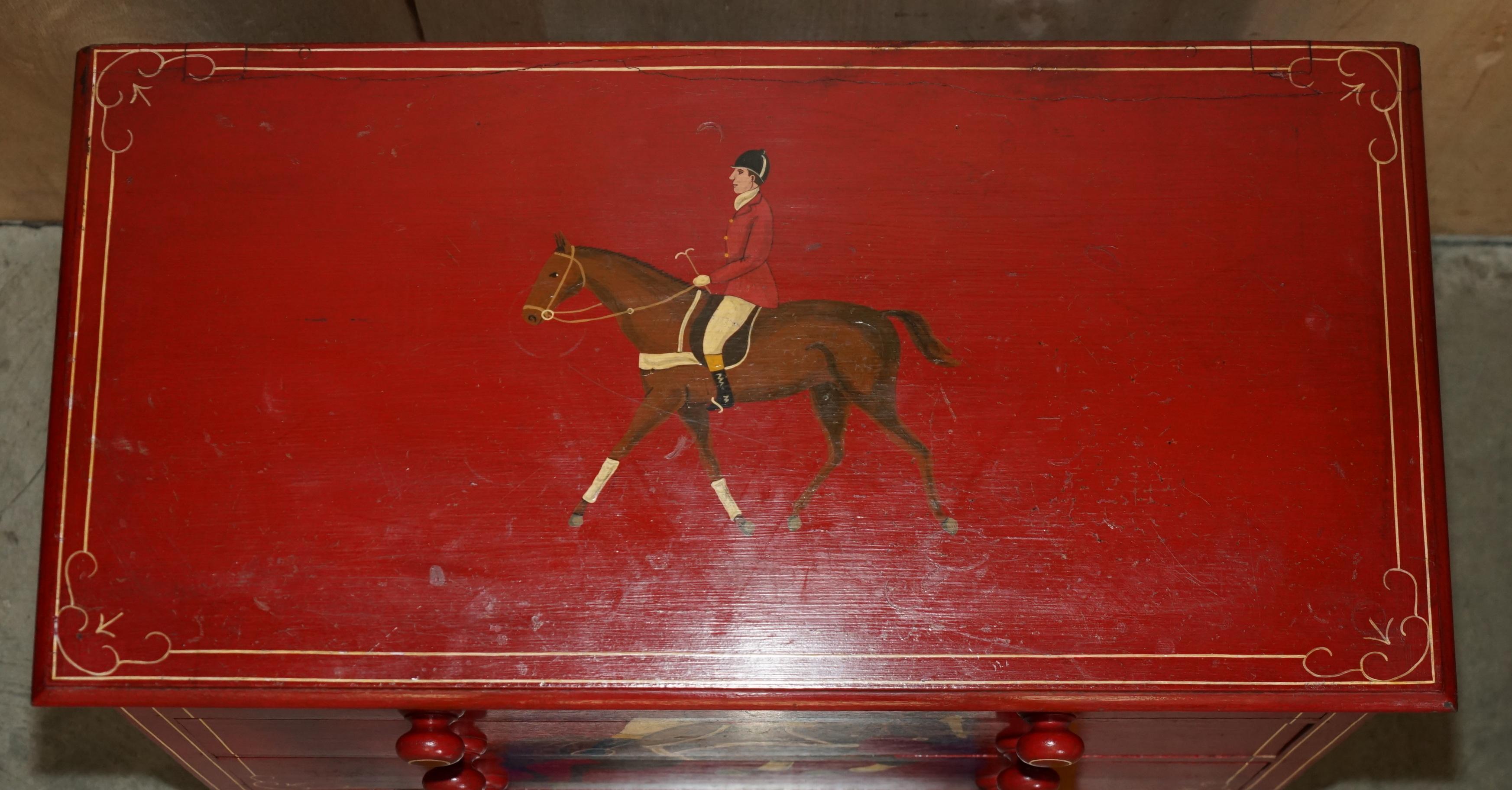 English EQUESTRIAN ANTIQUE VICTORIAN PINE HAND PAINTED HORSE & JOCKEY CHEST OF DRAWERs For Sale