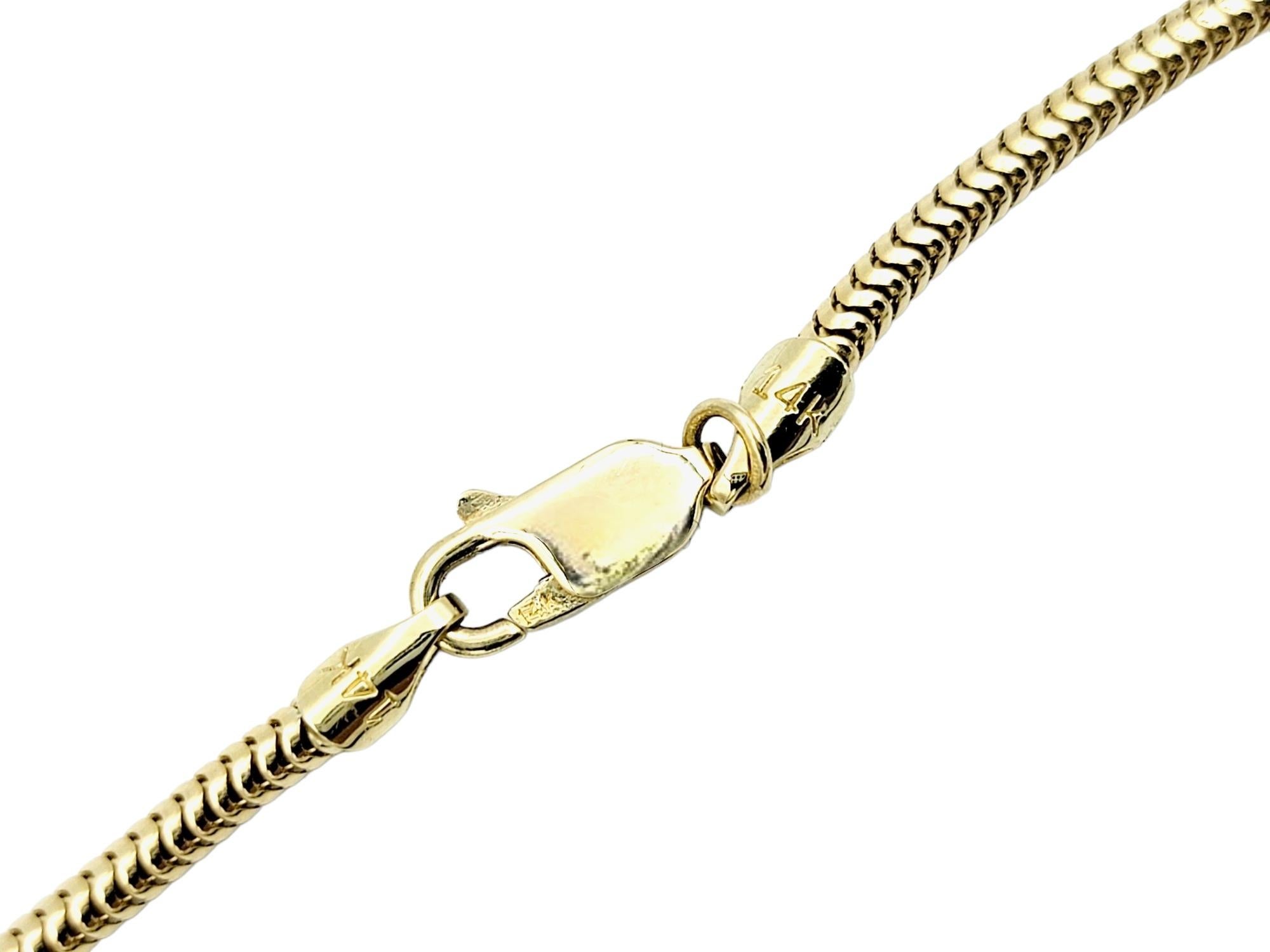 Reiterstiefel, Hut und Pfeilkopf 14K Gelbgold Lariat Halskette mit Diamanten im Angebot 3