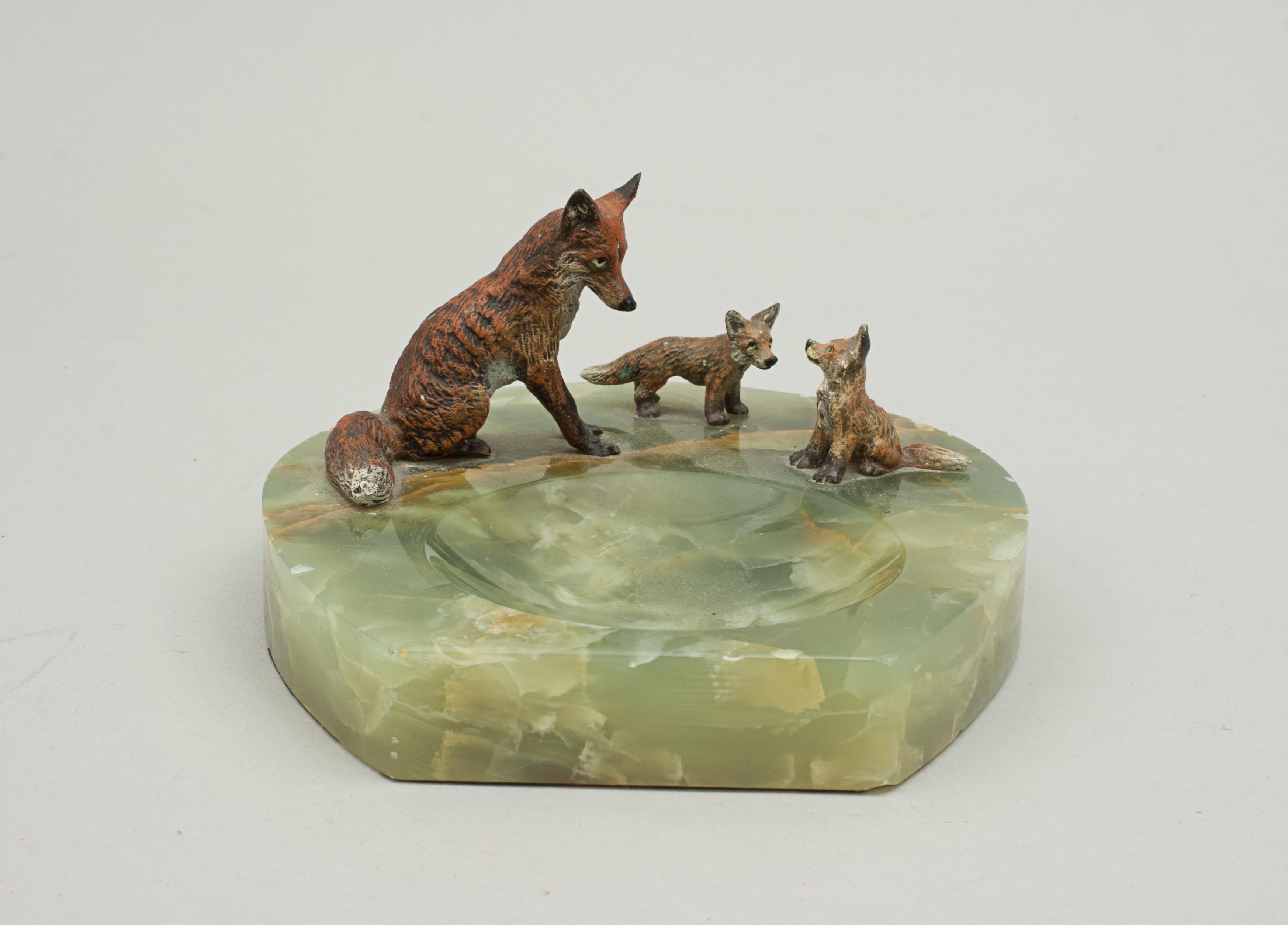 Early 20th Century Equestrian Desk Piece, Vienna Bronze Foxes, Cold Painted, Horseshoe