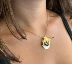 Equestrian Essex Crystal Reverse Intaglio Antique 14K Gold Brooch Pendant