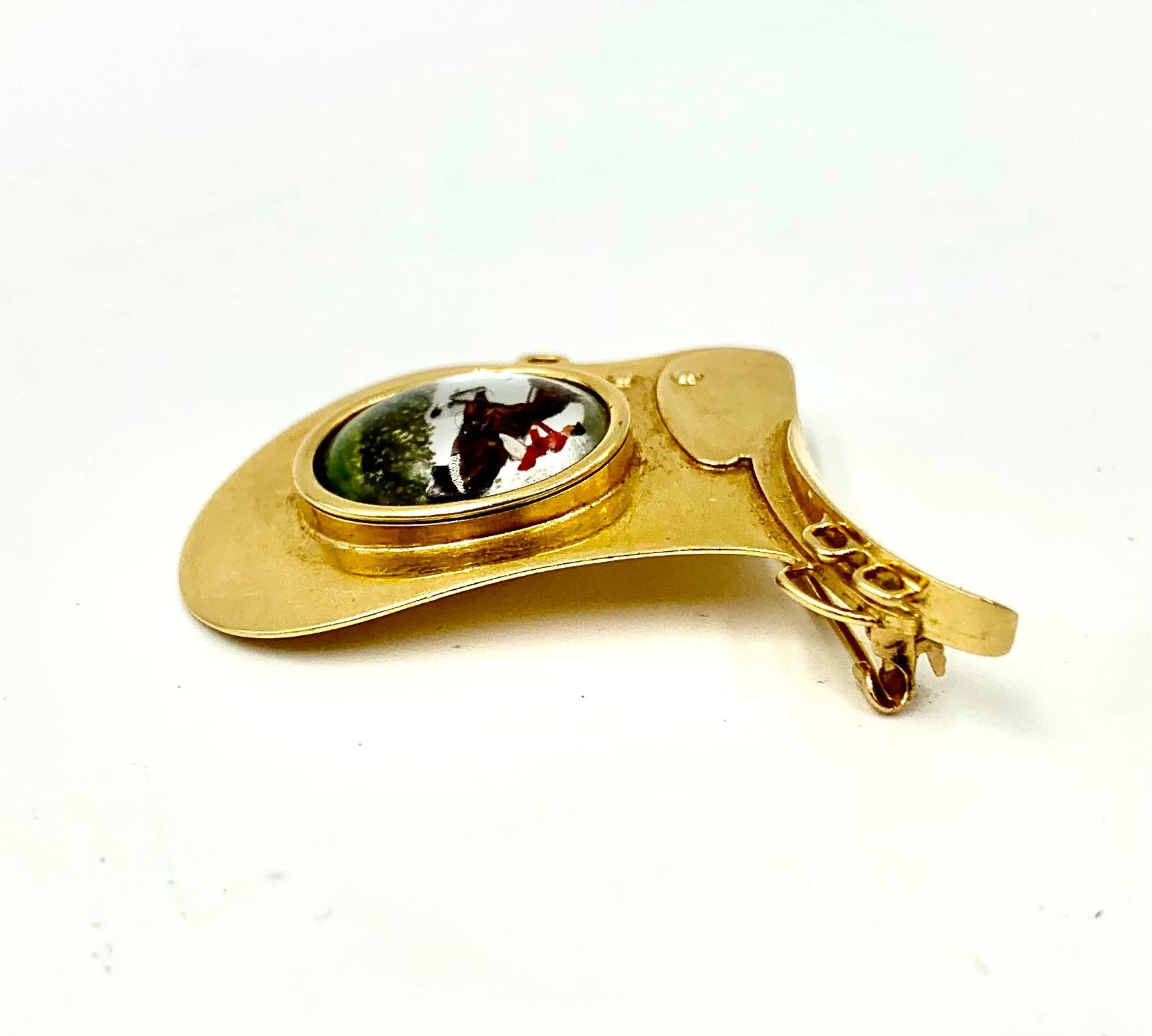 Cabochon Equestrian Essex Crystal Reverse Intaglio Antique 14K Gold Brooch Pendant For Sale