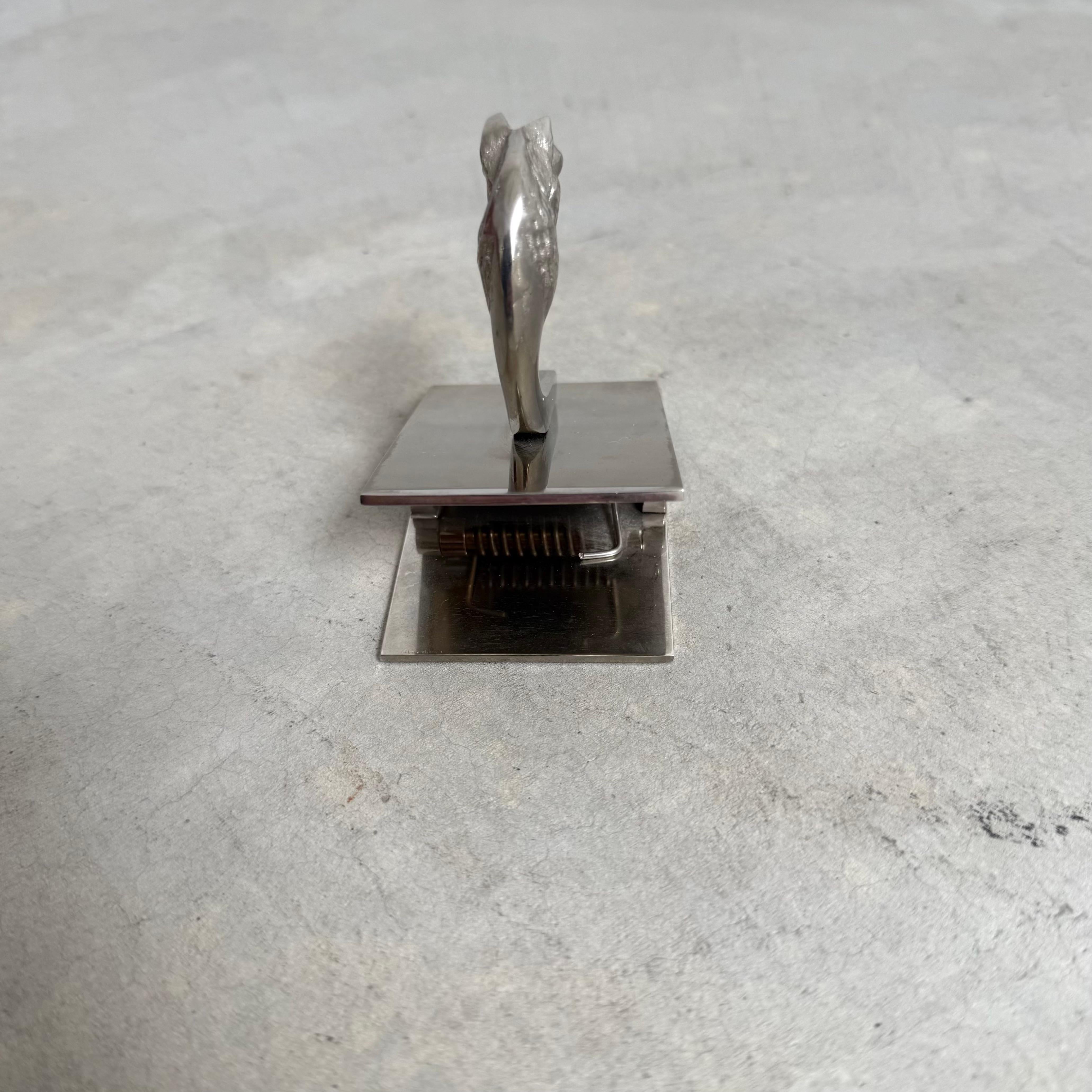 Clip gigante ecuestre, años 60 Francia en Bueno estado para la venta en Los Angeles, CA