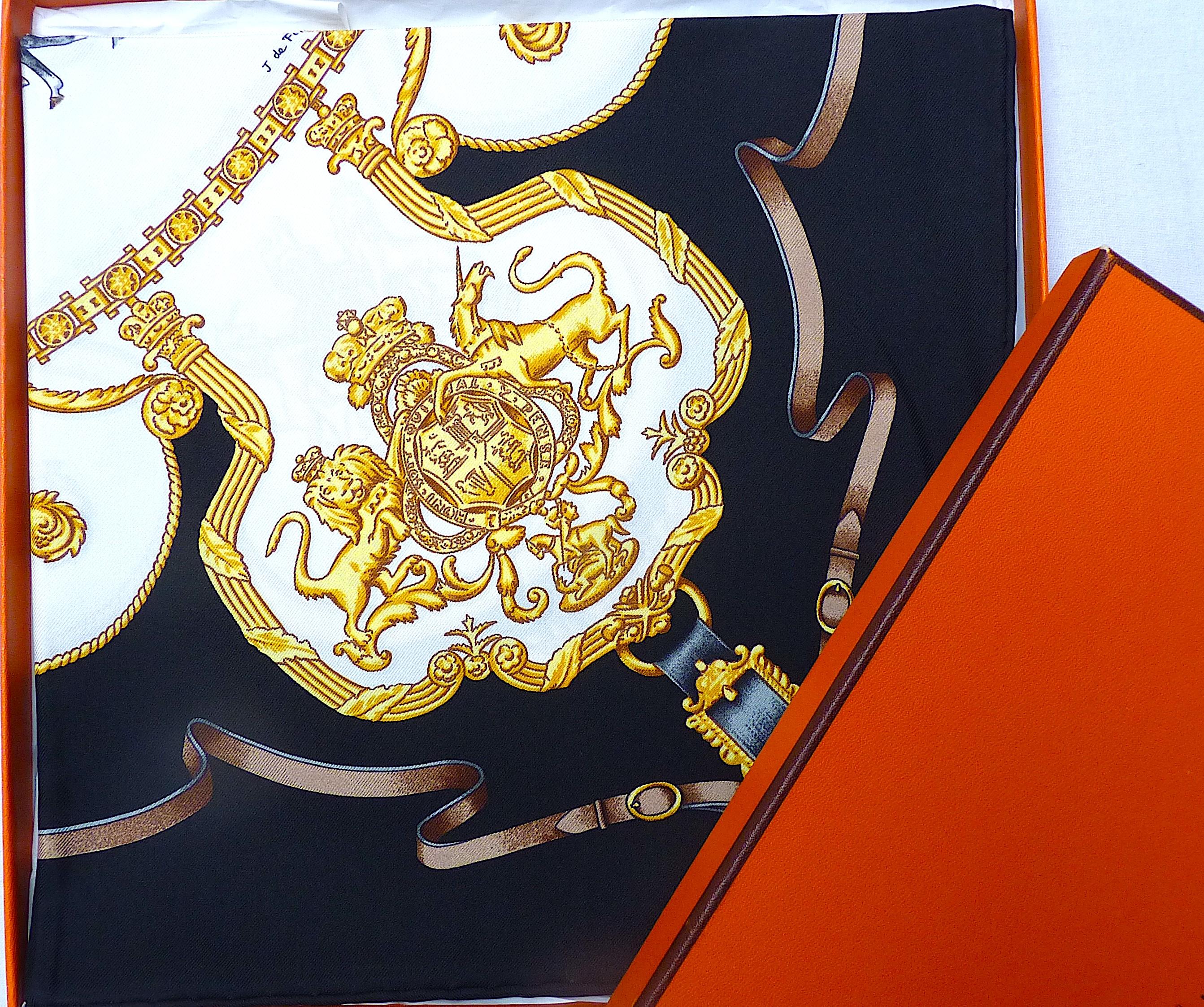Rare et recherchée écharpe en soie Hermès 