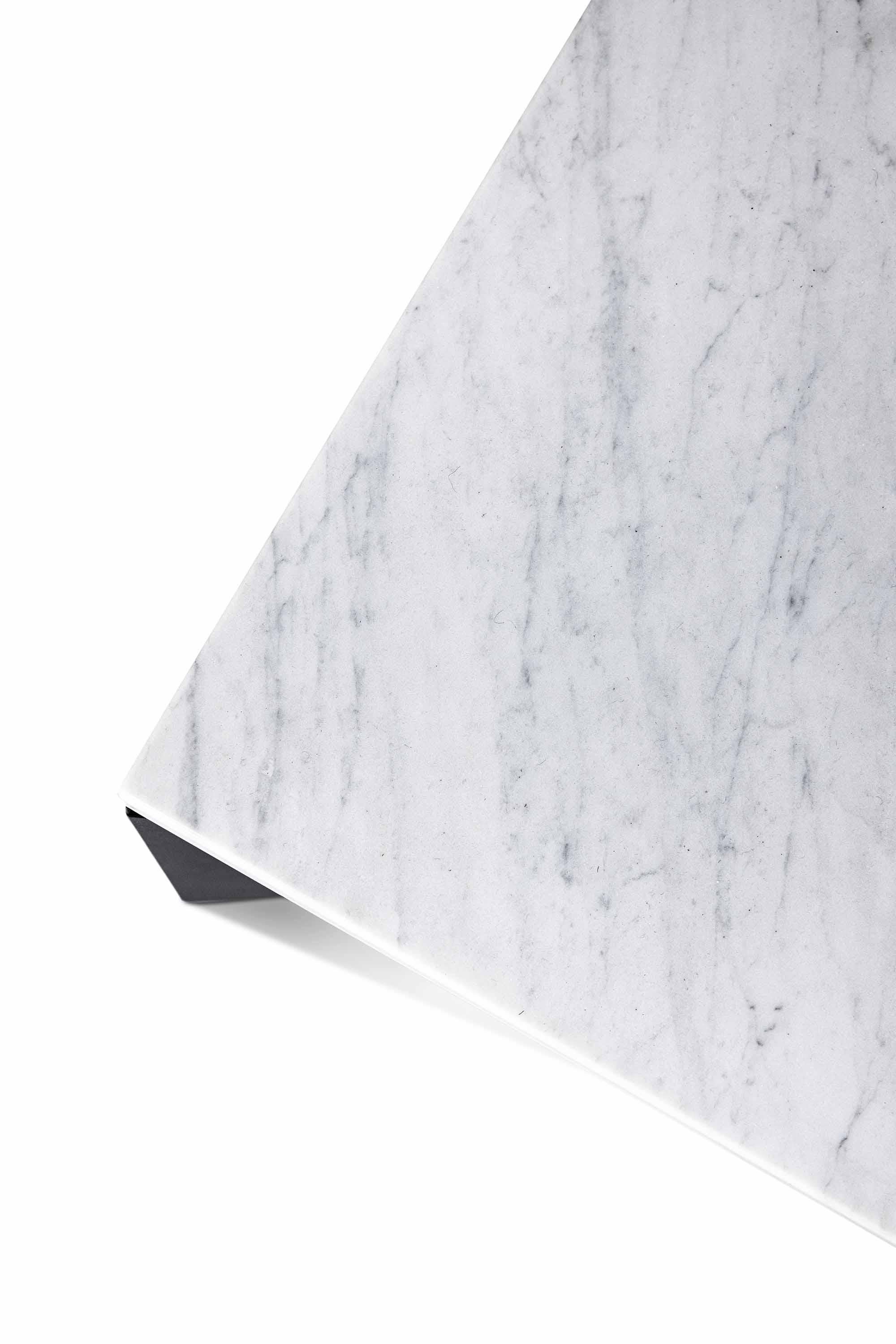 Minimalismo Equilibre in vendita