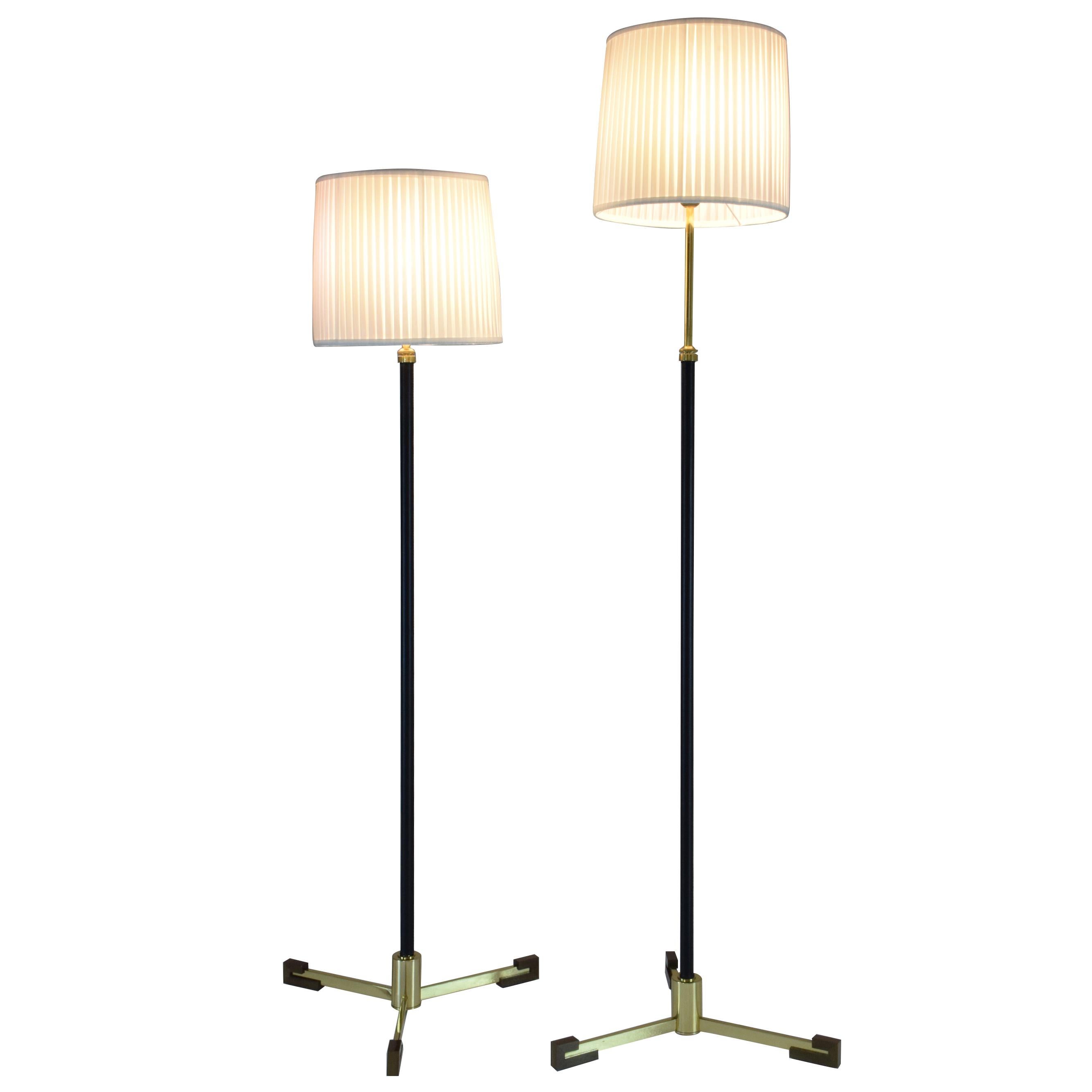 Lao-F1 Contemporary Adjustable Leather Brass Floor Lamp