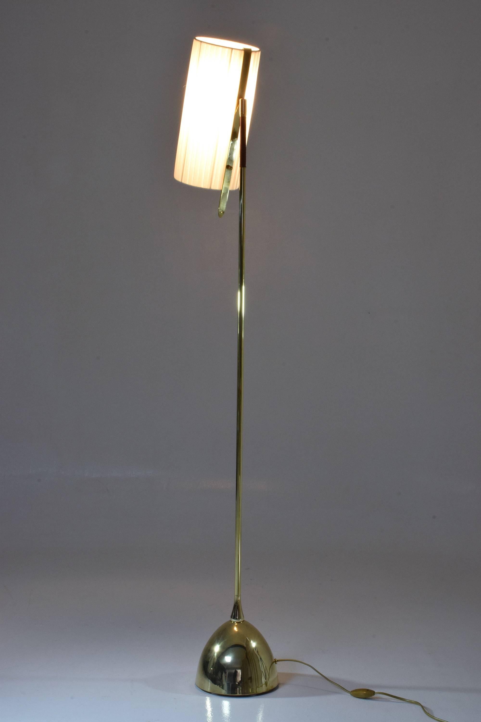 Equilibrium-V MI Contemporary Floor Lamp, Flow Collection 7