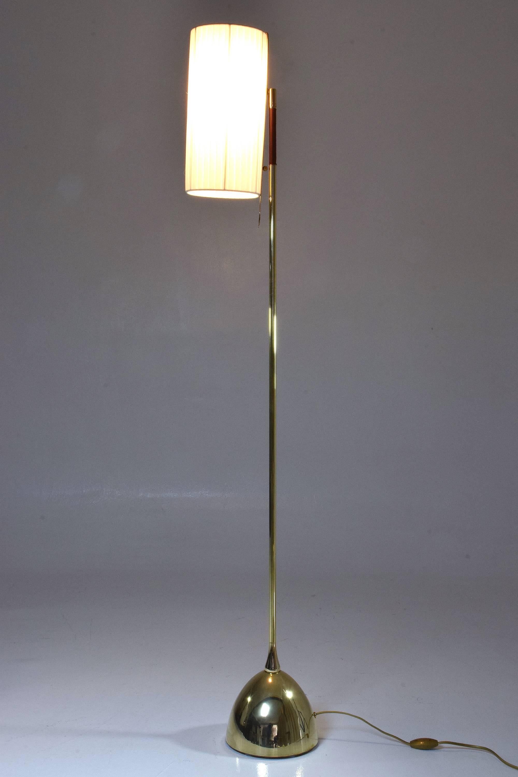 Equilibrium-V MI Contemporary Floor Lamp, Flow Collection 2