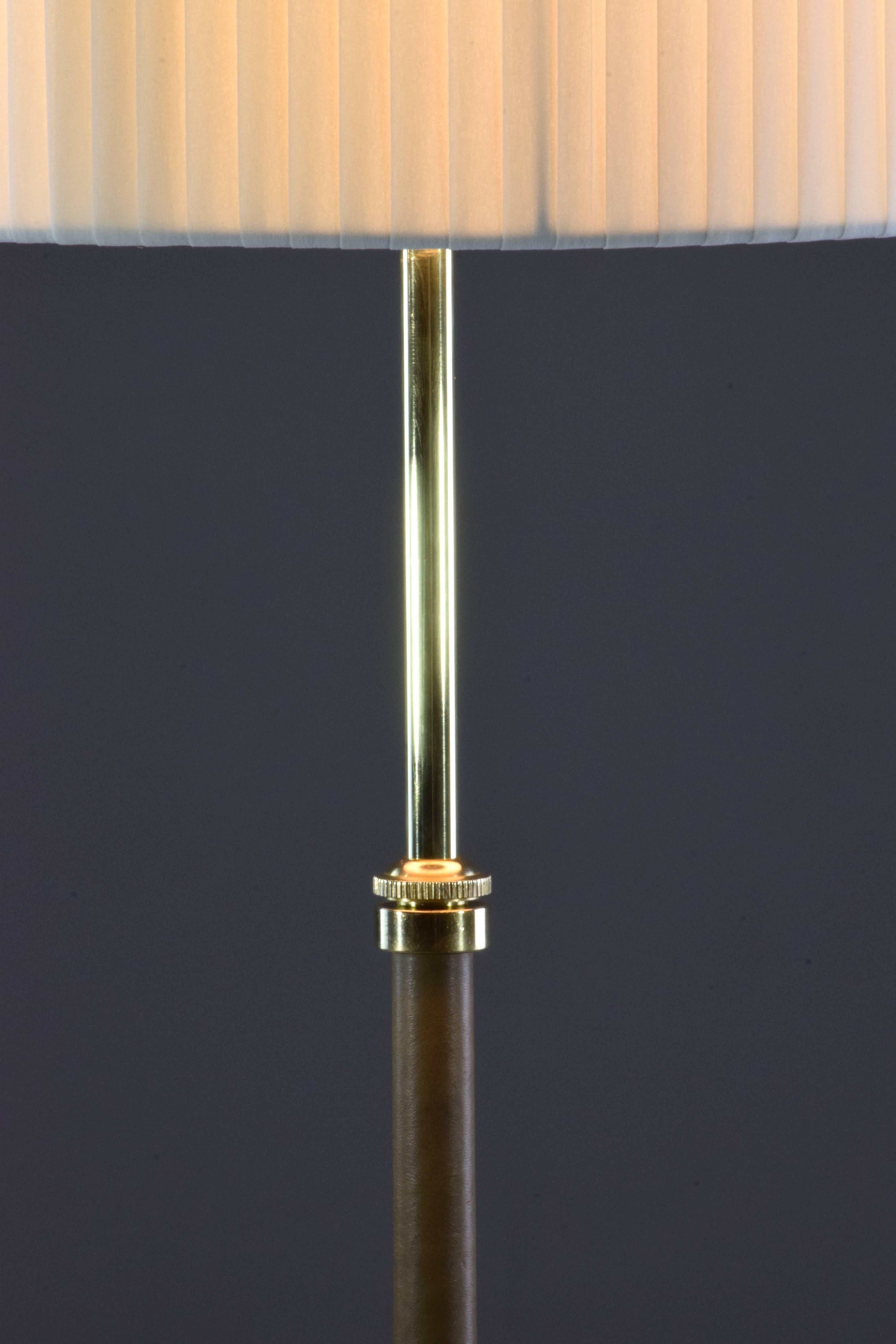 Equilibrium-II Contemporary Adjustable Leather Brass Floor Lamp In New Condition In Paris, FR