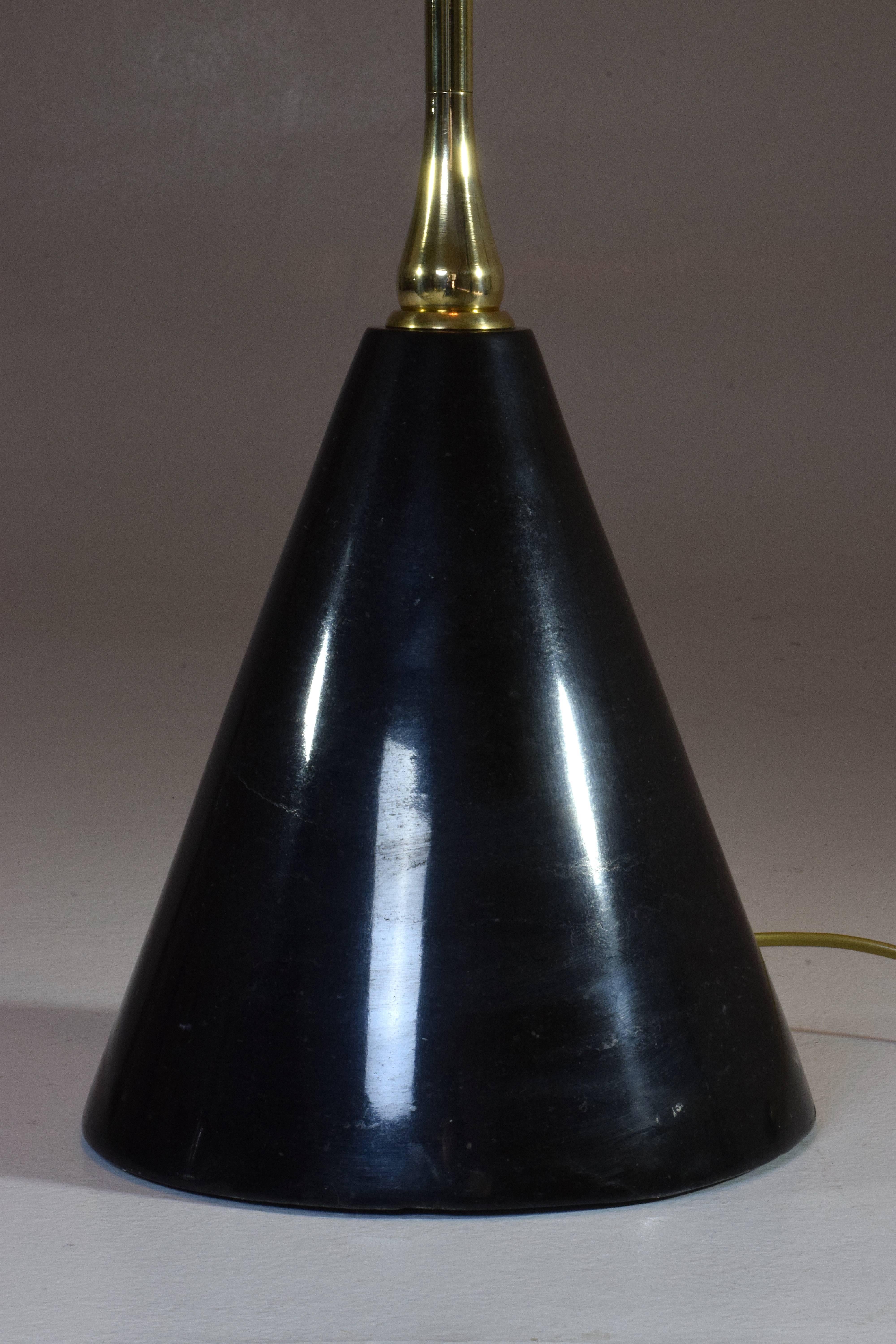 IDO.F2 Zeitgenössische Stehlampe aus Korbgeflecht und Marmor, Flow Kollektion (Stickerei) im Angebot