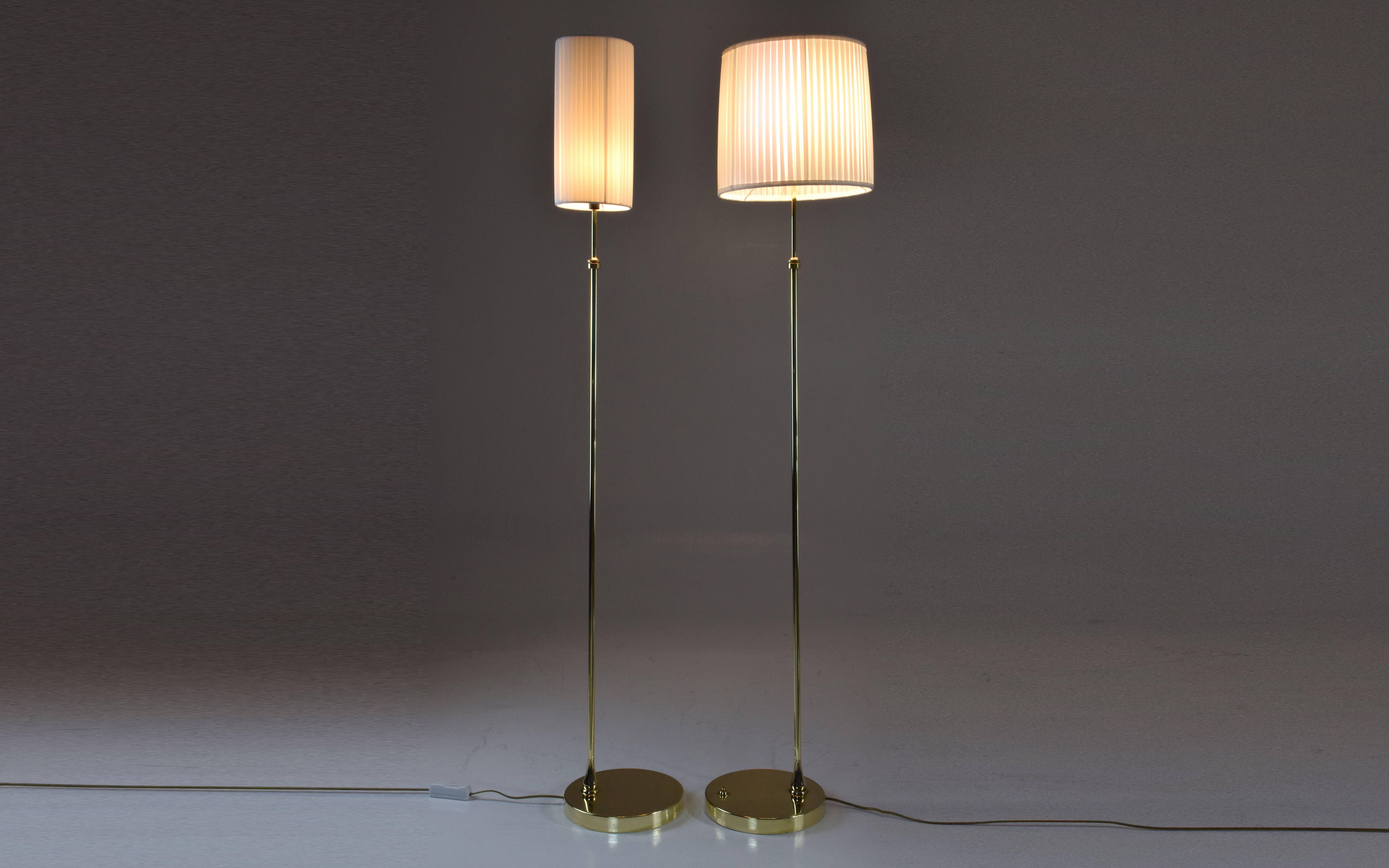 Polished Equilibrium-I Contemporary Handcrafted Adjustable Brass Floor Lamp