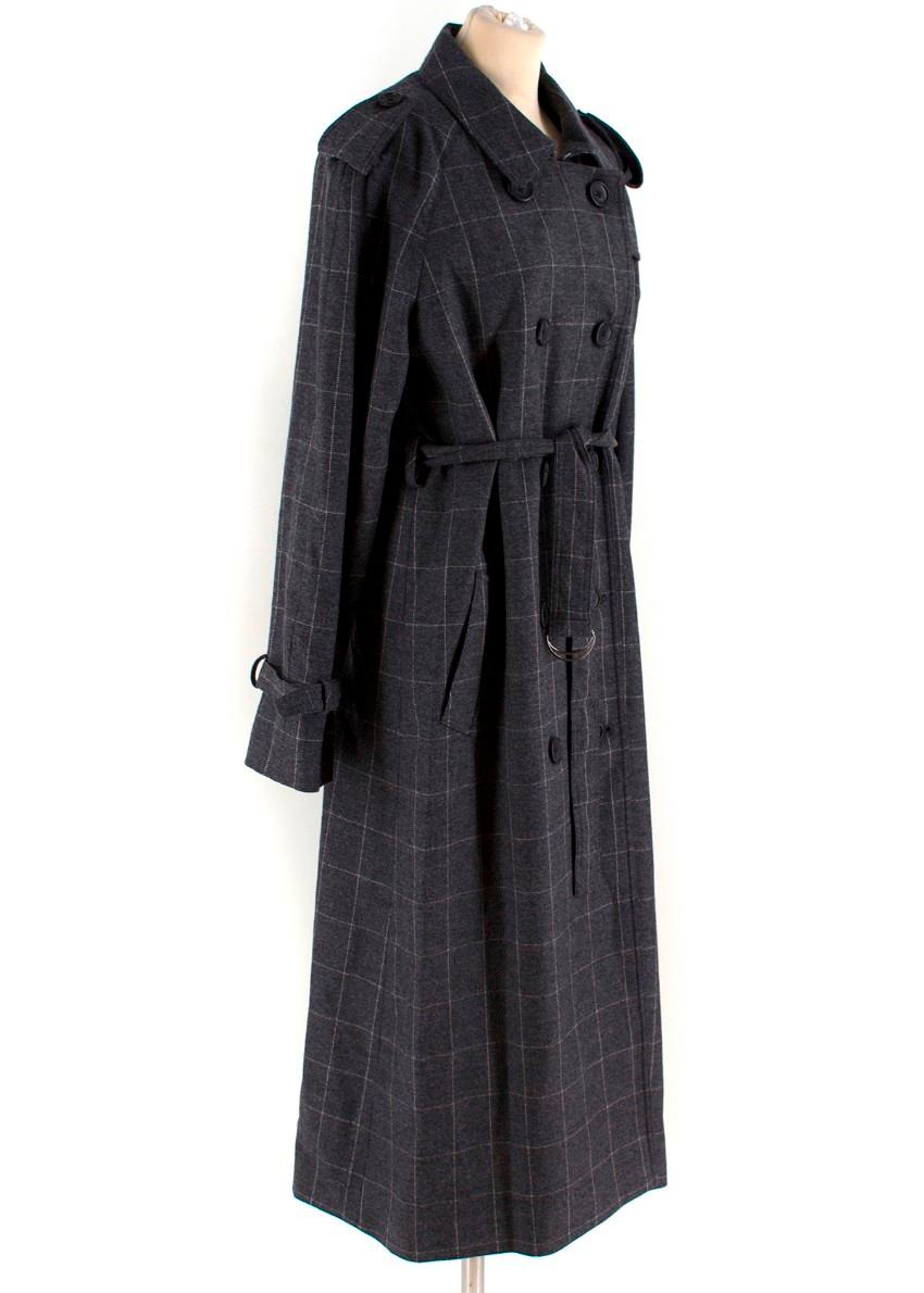 Equipment Grey Everton Trench

-Grey lightweight check trenchcoat
-Black double breasted button closure
-Features belt and belt detailing on the cuffs
-Two front pockets
-Epaulettes
- Equipment Grey Everton Trench
- Wool, nylon, cashmere and