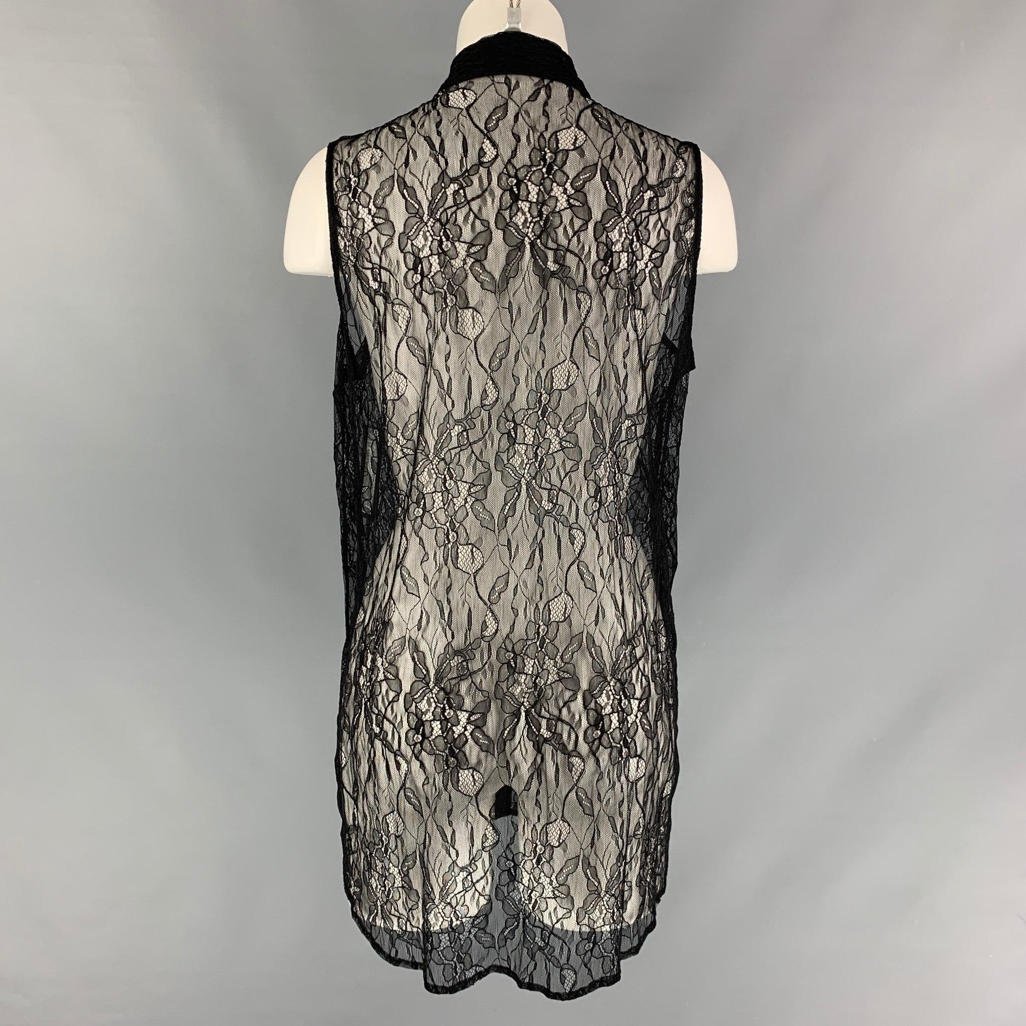 EQUIPMENT Size M Black Lace Sleeveless Top In Good Condition For Sale In San Francisco, CA