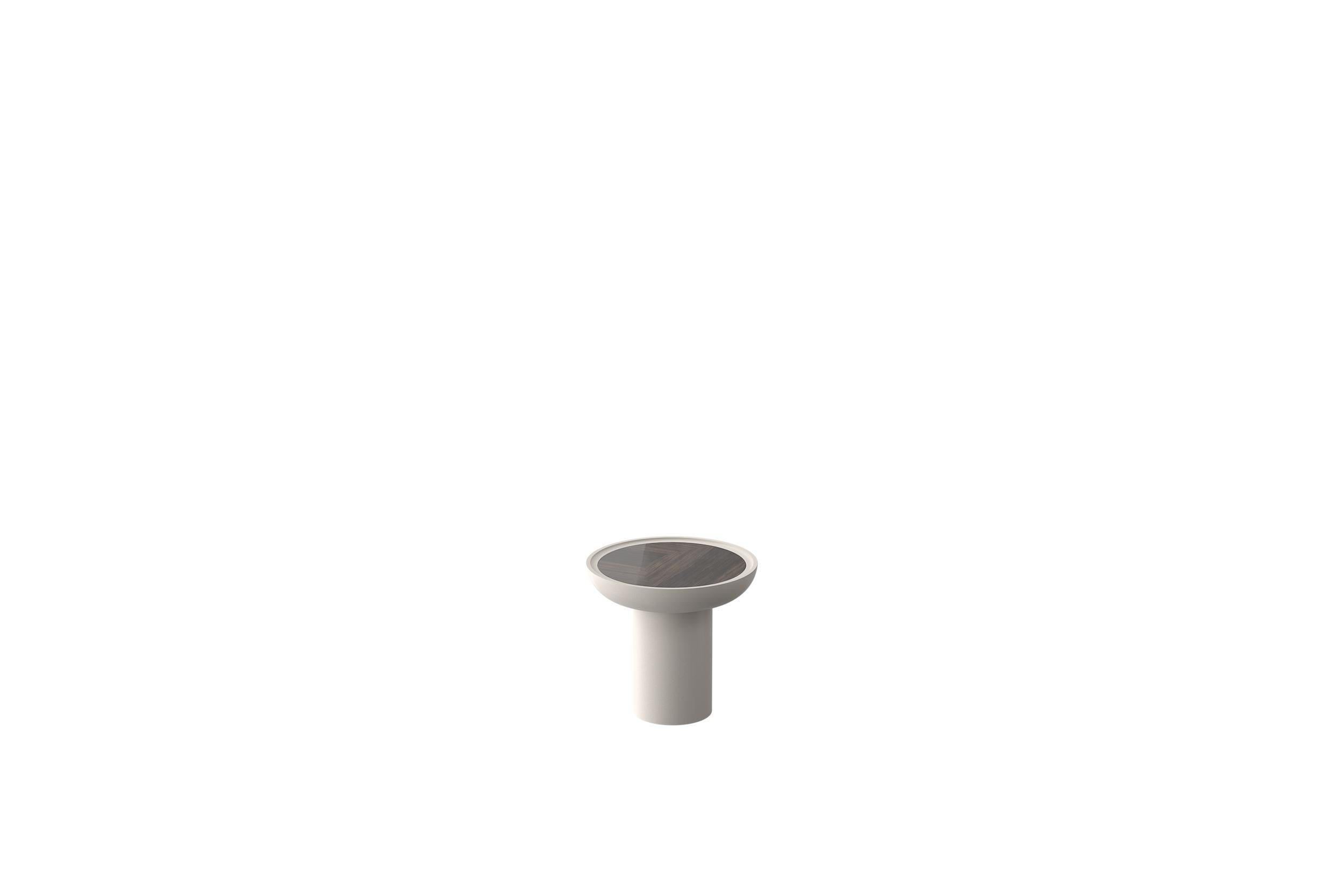 Italian Eracle 60 Lacquered in Mat Finish and Walnut Round Side Table by Ultramobili For Sale