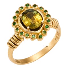 Eranthe Ring, 18 Karat Yellow Gold