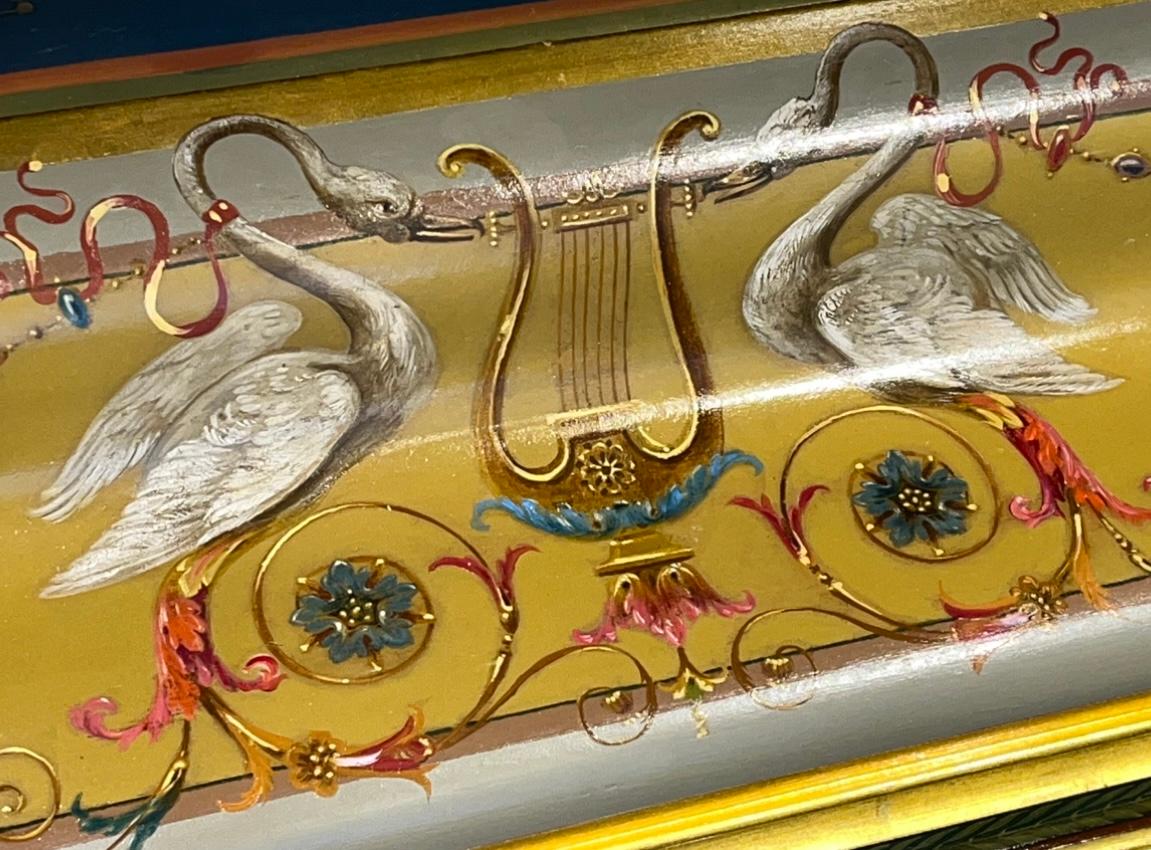 Grand piano Empire Erard, peint à la main et signé par Pierre Guerin Paris, vers 1920 7