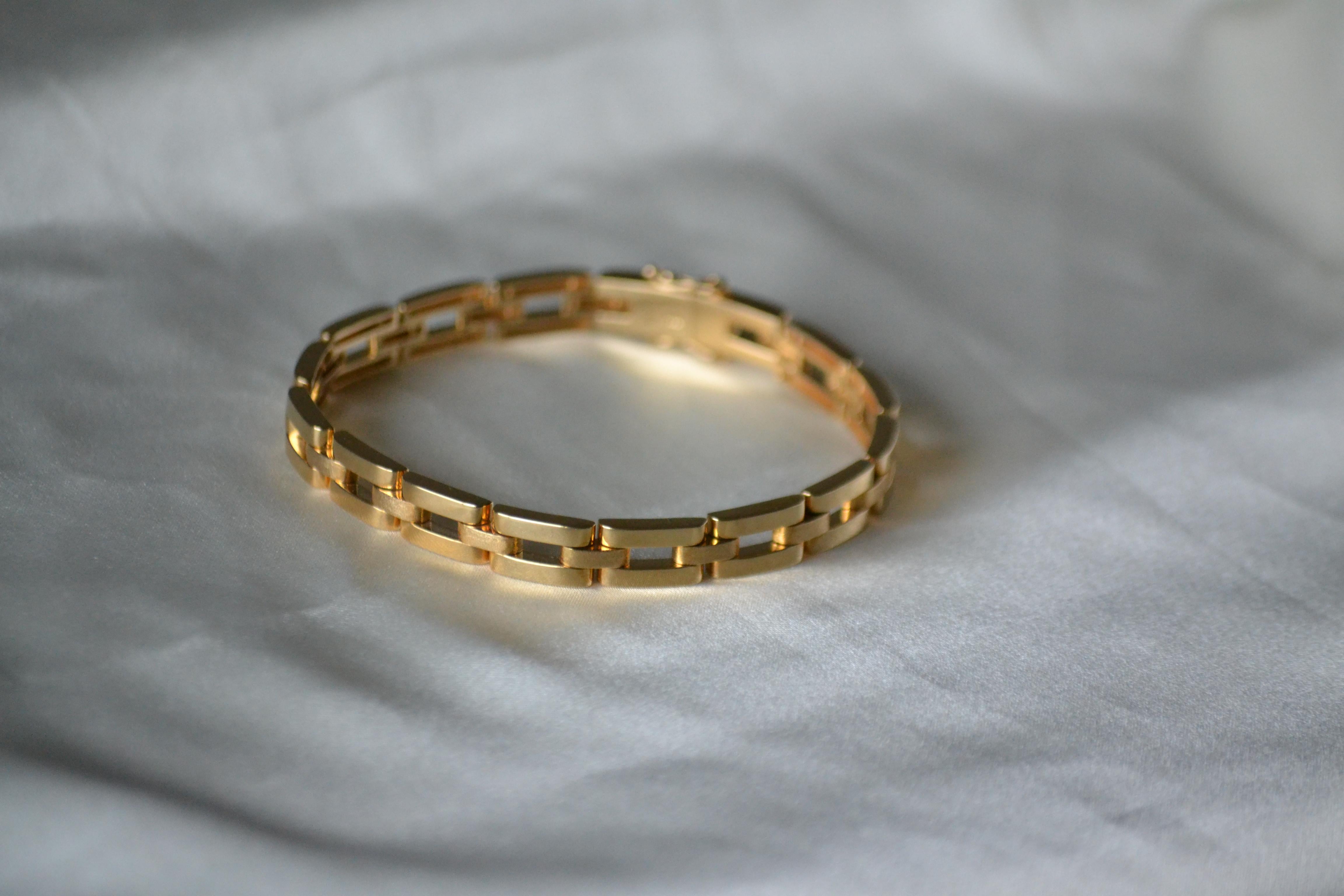 A Link Bracelet en or jaune 18K en vente 1