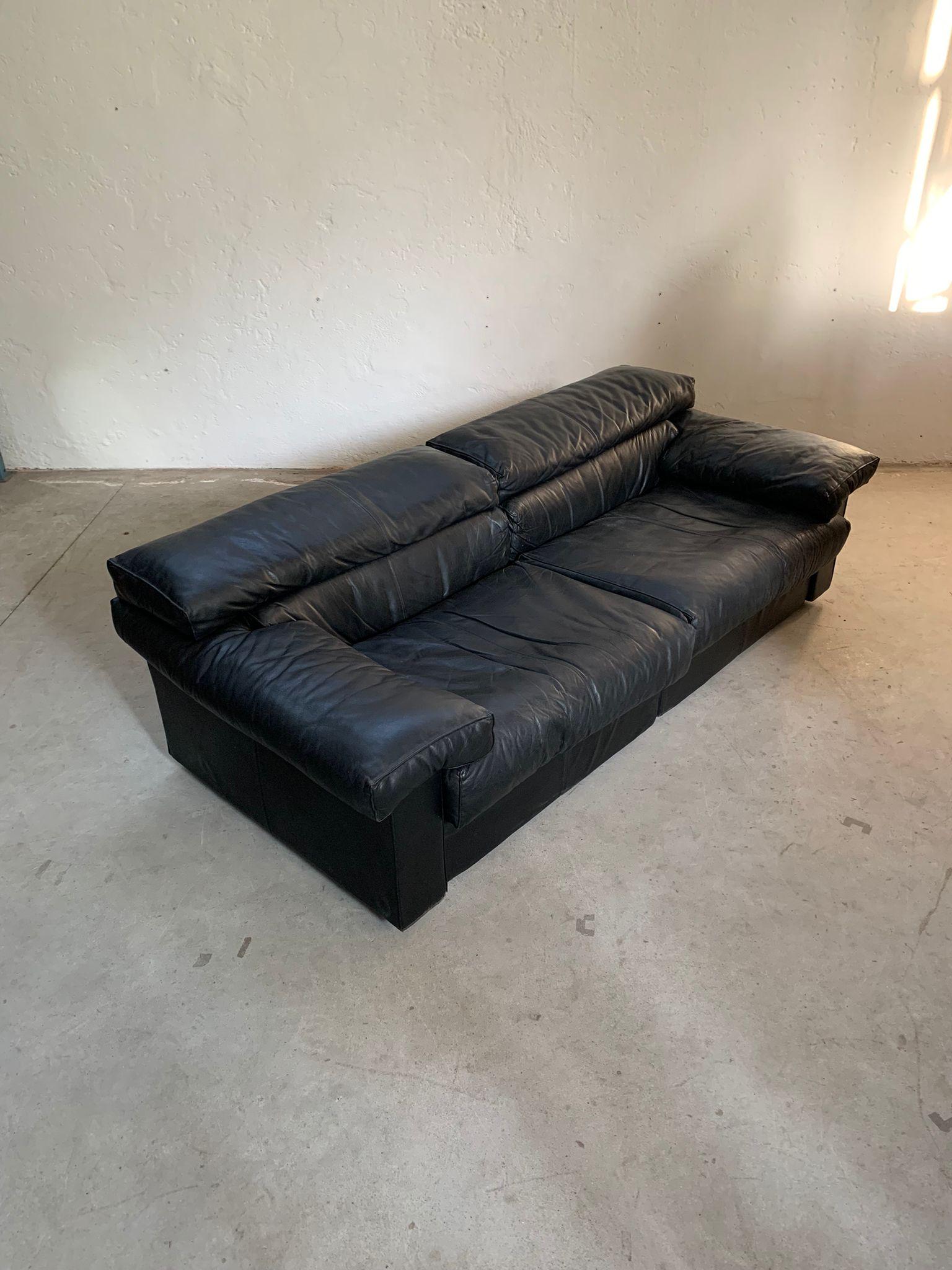 Erasmo black leather sofa by Afra and Tobia Scarpa for B&B Italia, 1960s For Sale 7
