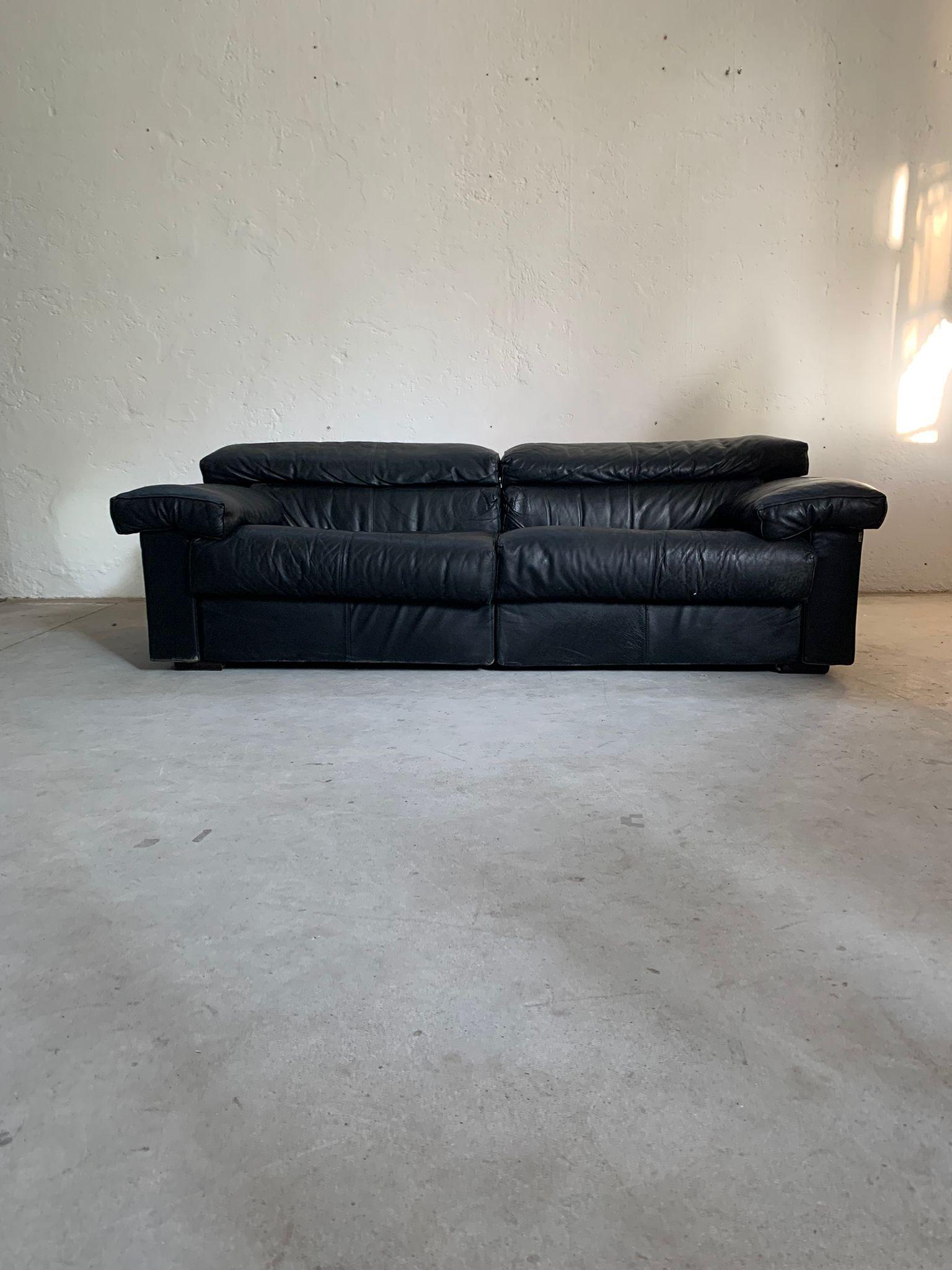 Erasmo black leather sofa by Afra and Tobia Scarpa for B&B Italia, 1960s For Sale 13